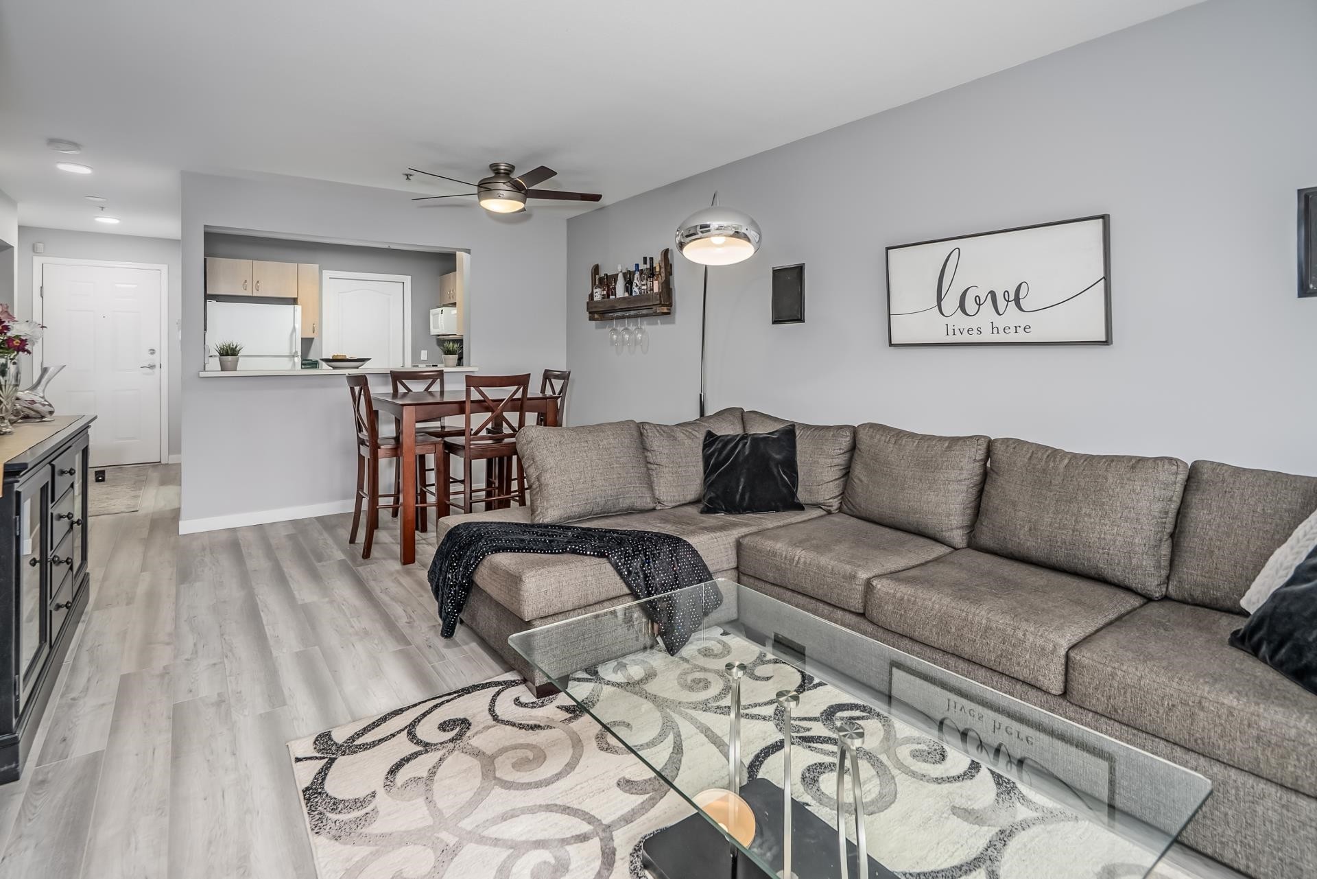 417-15210 Guildford Drive, Surrey, BC