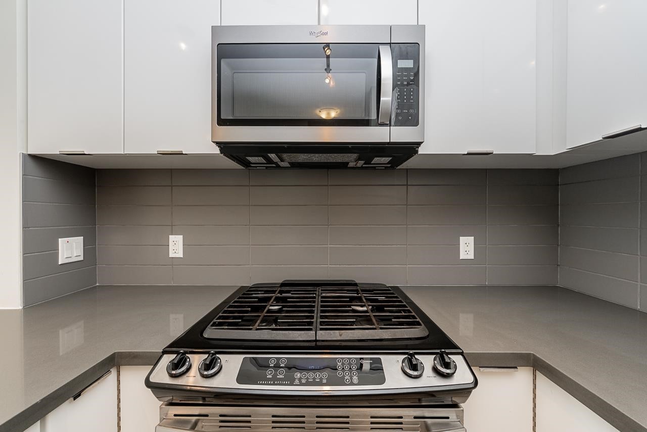 421-3323 151 Street, Surrey, BC