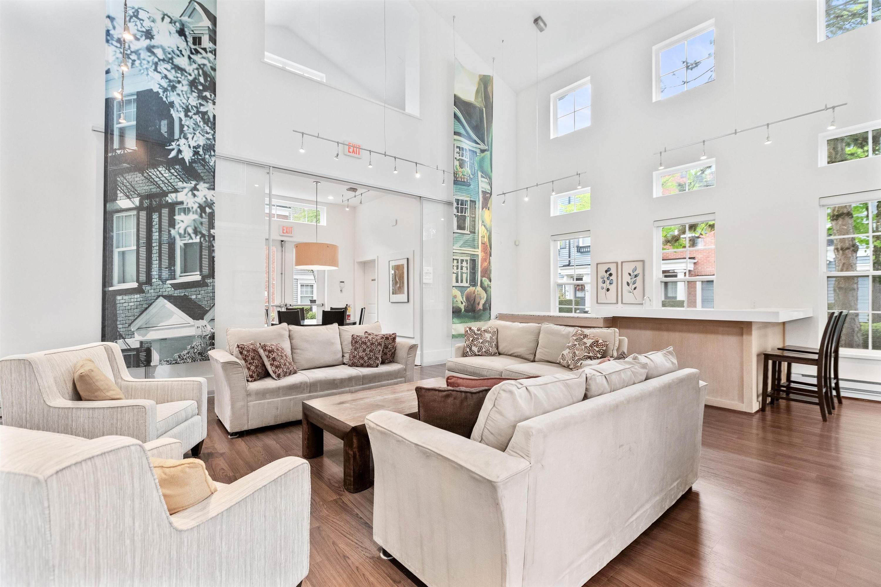 23-18983 72A Avenue, Surrey, BC