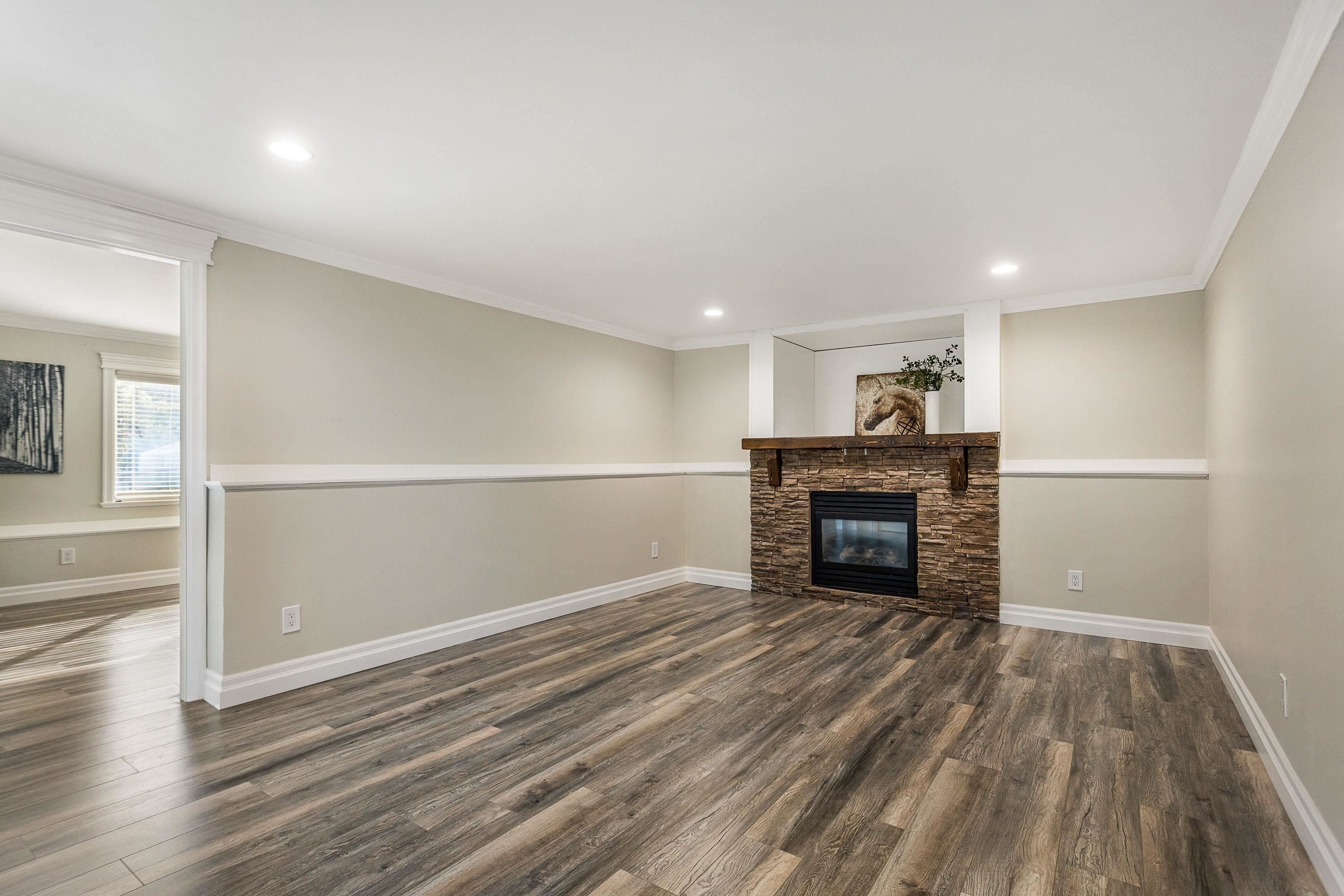 9729 216 Street, Langley, BC