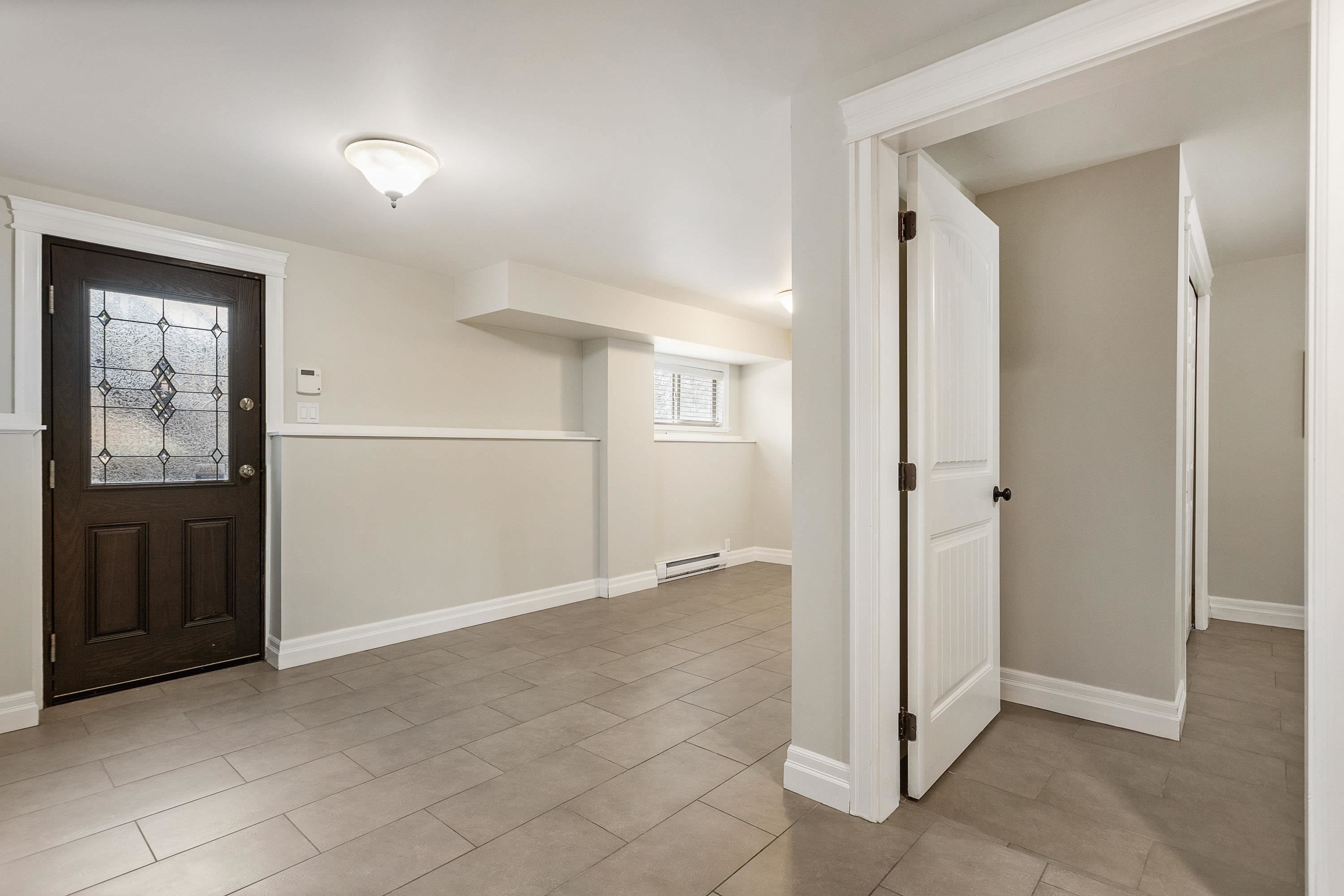 9729 216 Street, Langley, BC