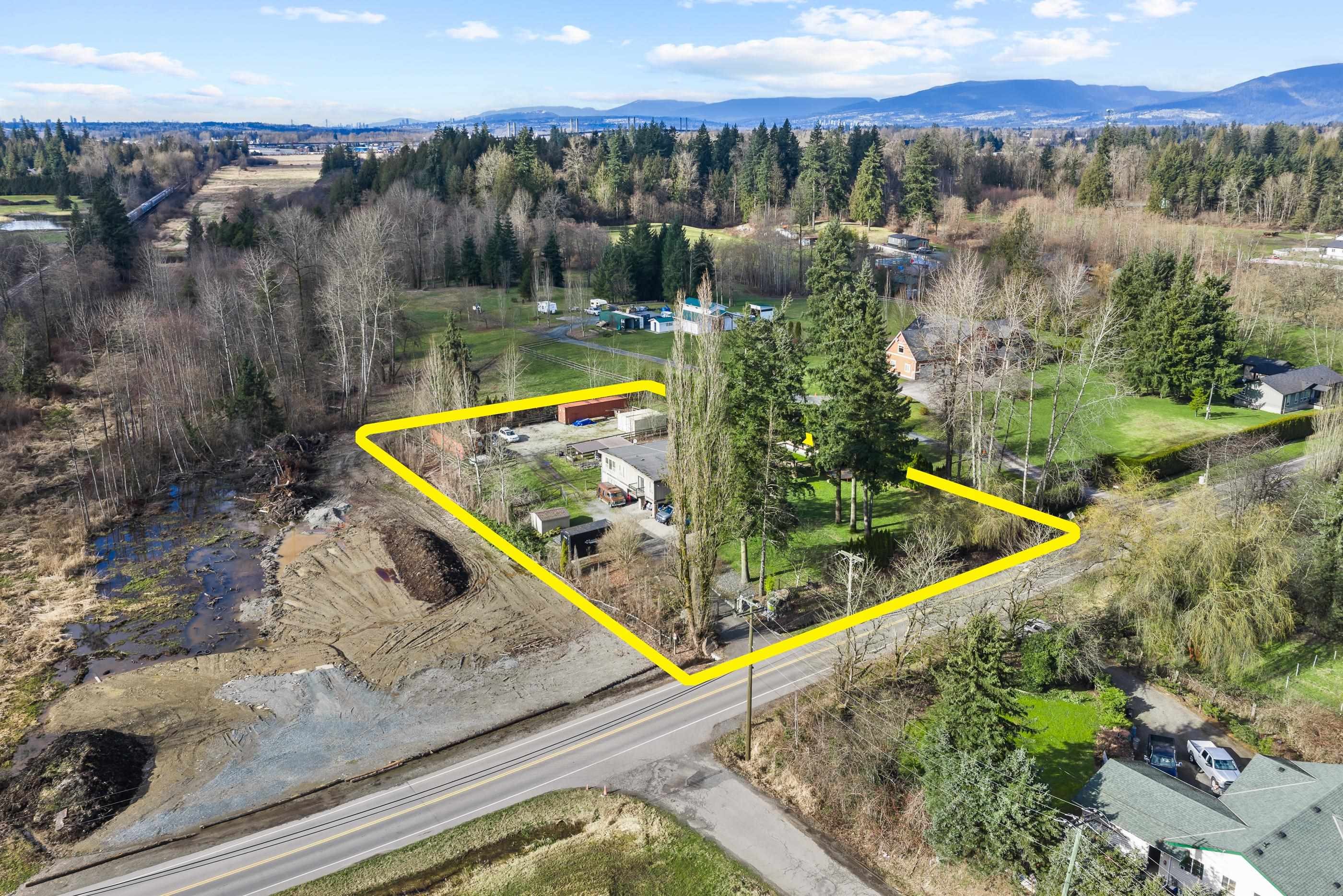 9729 216 Street, Langley, BC