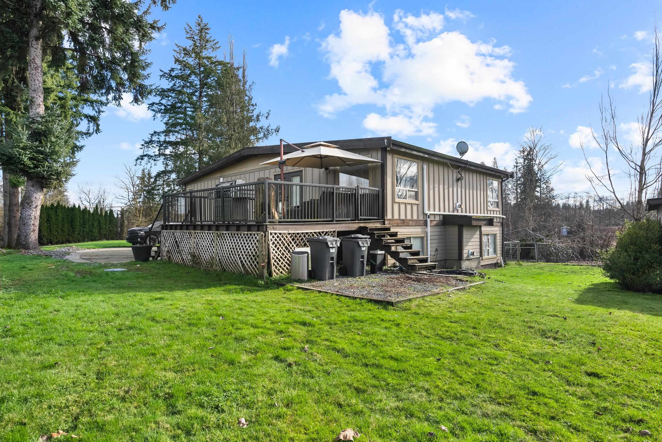 9729 216 Street, Langley, BC