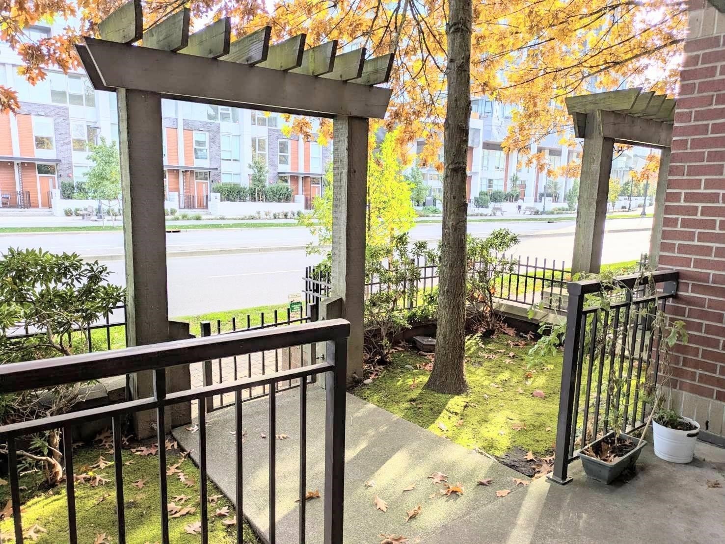 106-10499 University Drive, Surrey, BC