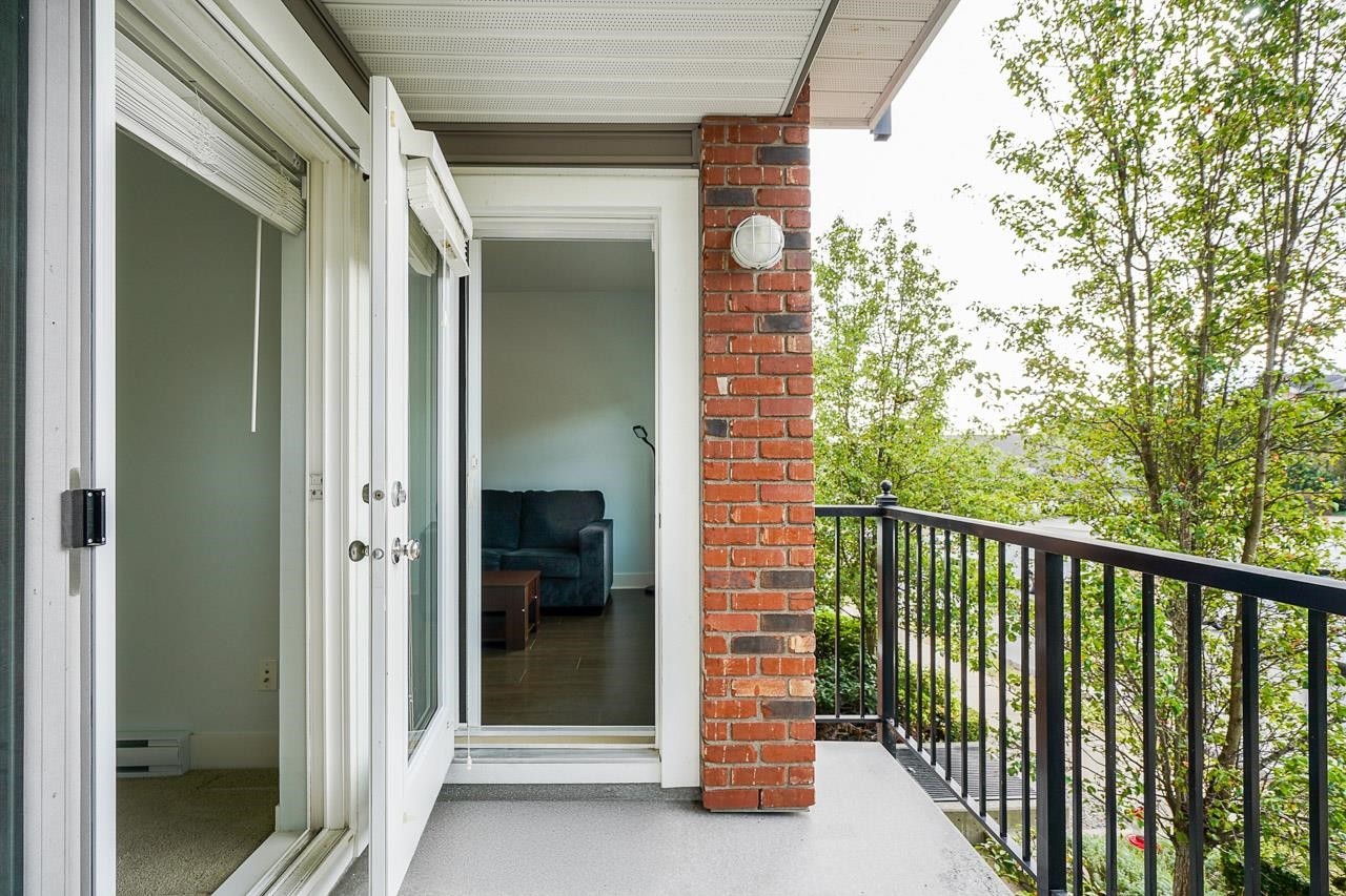 316-6480 195A Street, Surrey, BC