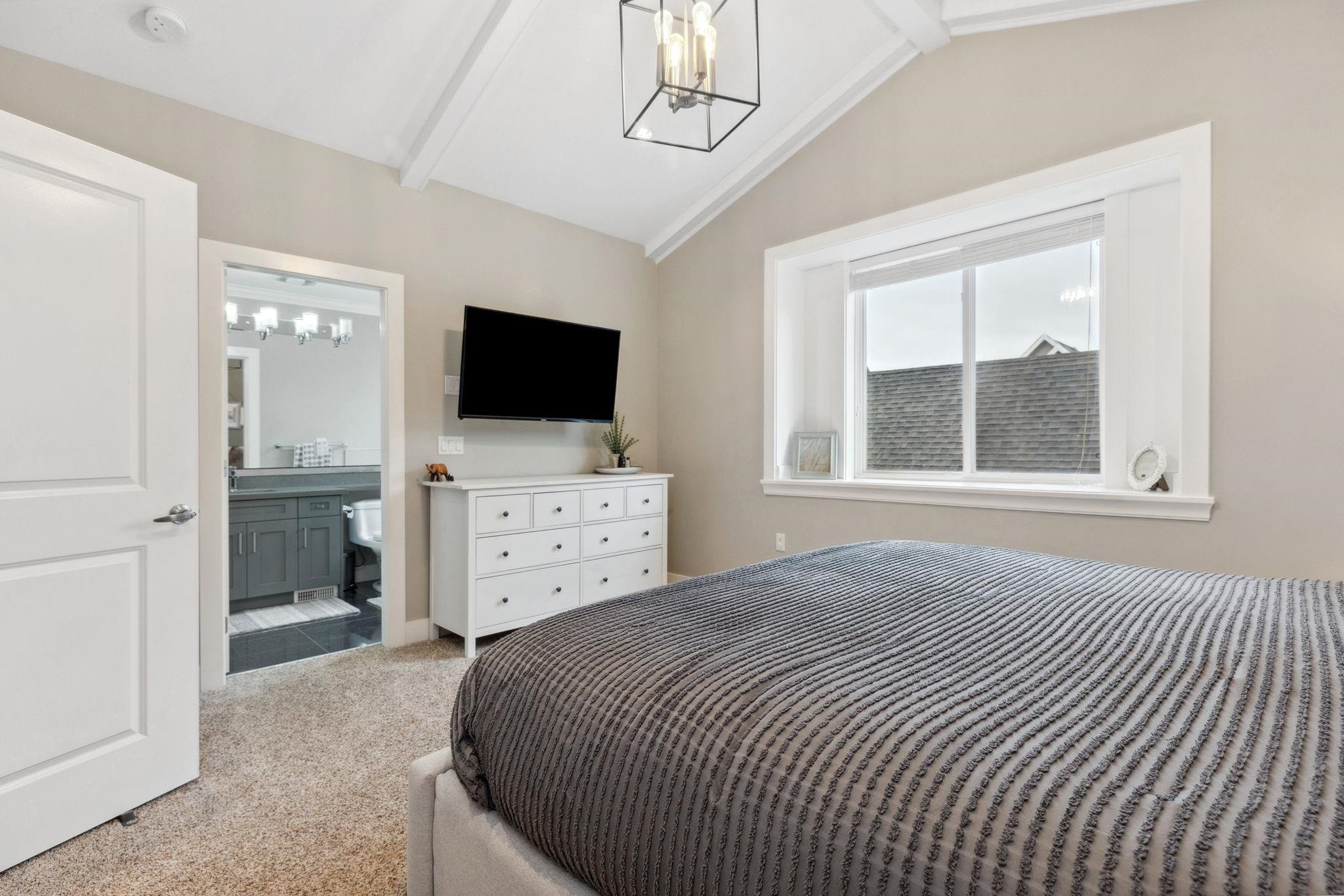 5926 139A Street, Surrey, BC