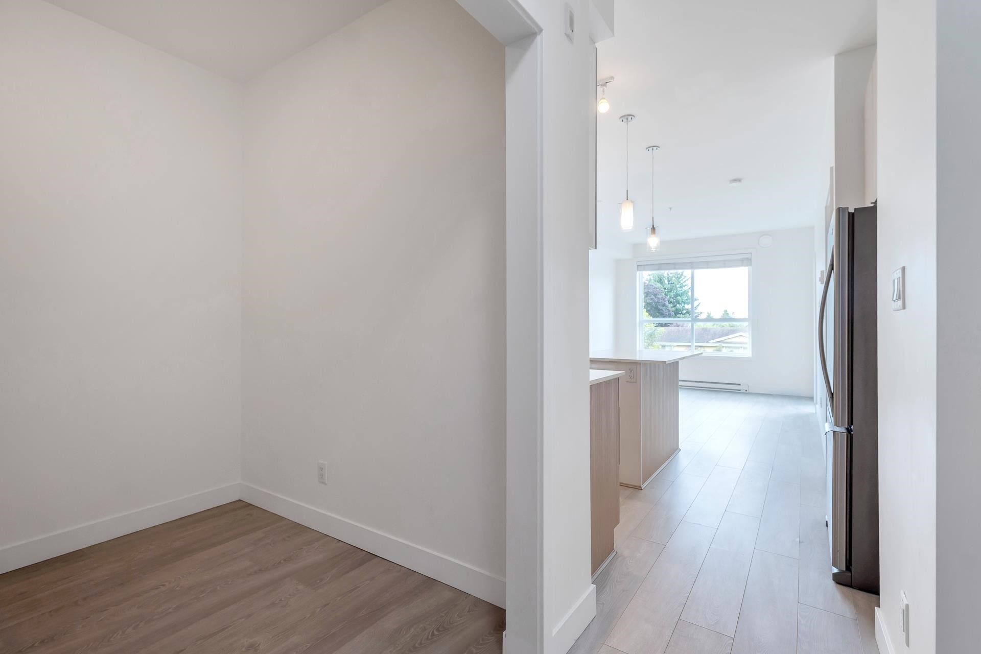 204-19567 64 Avenue, Surrey, BC