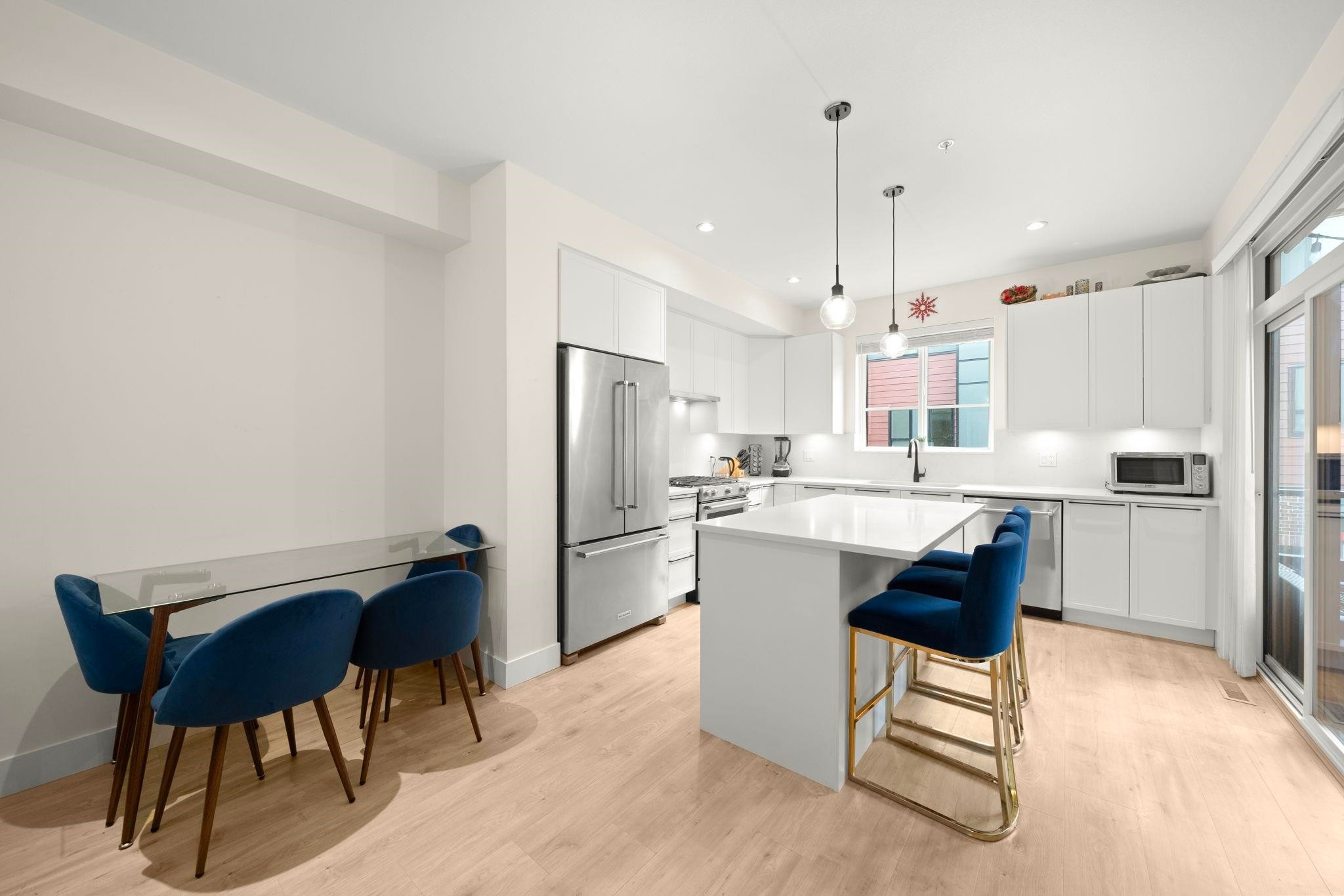 37-19897 75A Avenue, Langley, BC