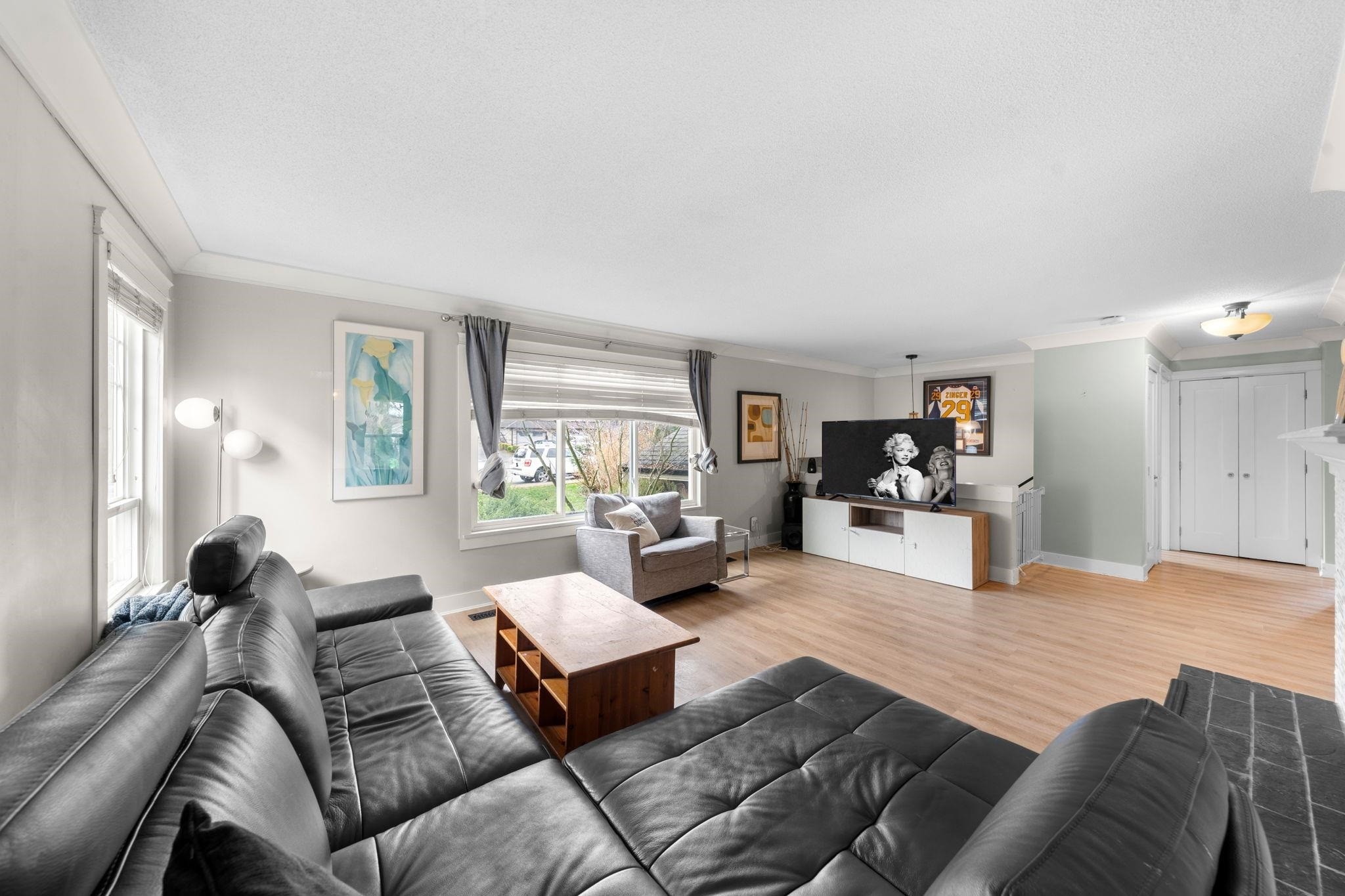 1276 Kent Street, White Rock, BC