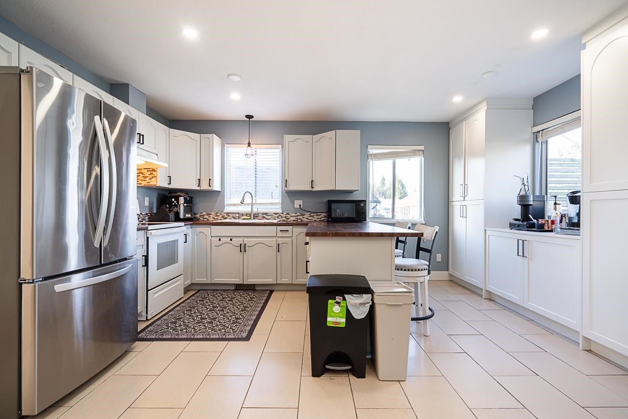 8455 Cade Barr Street, Mission, BC