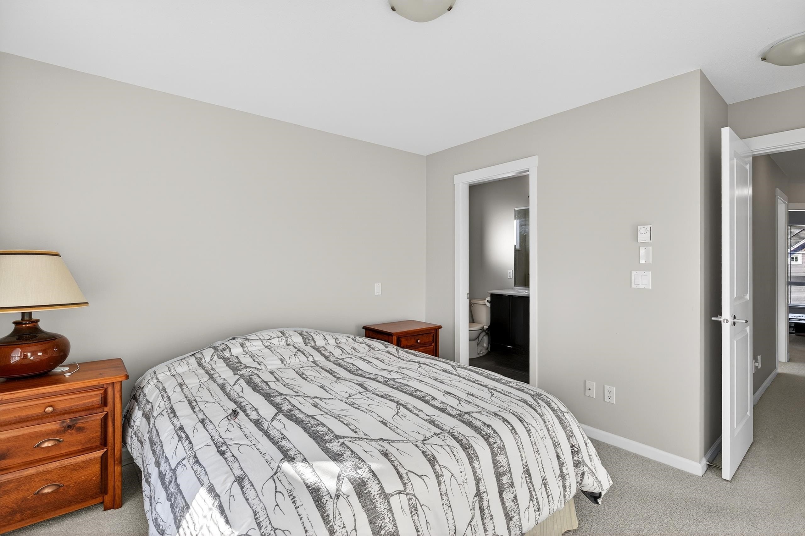 66-19505 68A Avenue, Surrey, BC