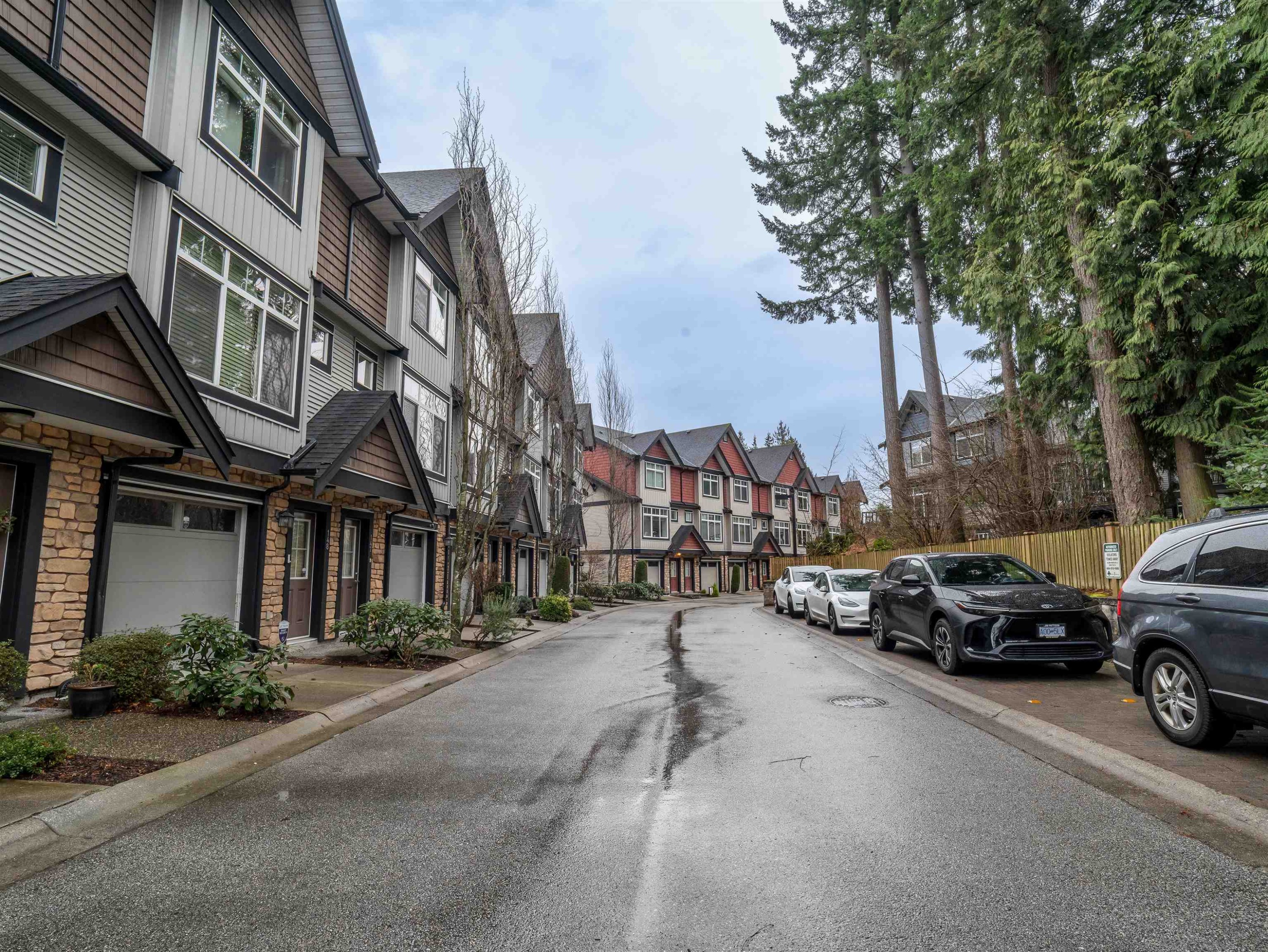 146-6299 144 Street, Surrey, BC