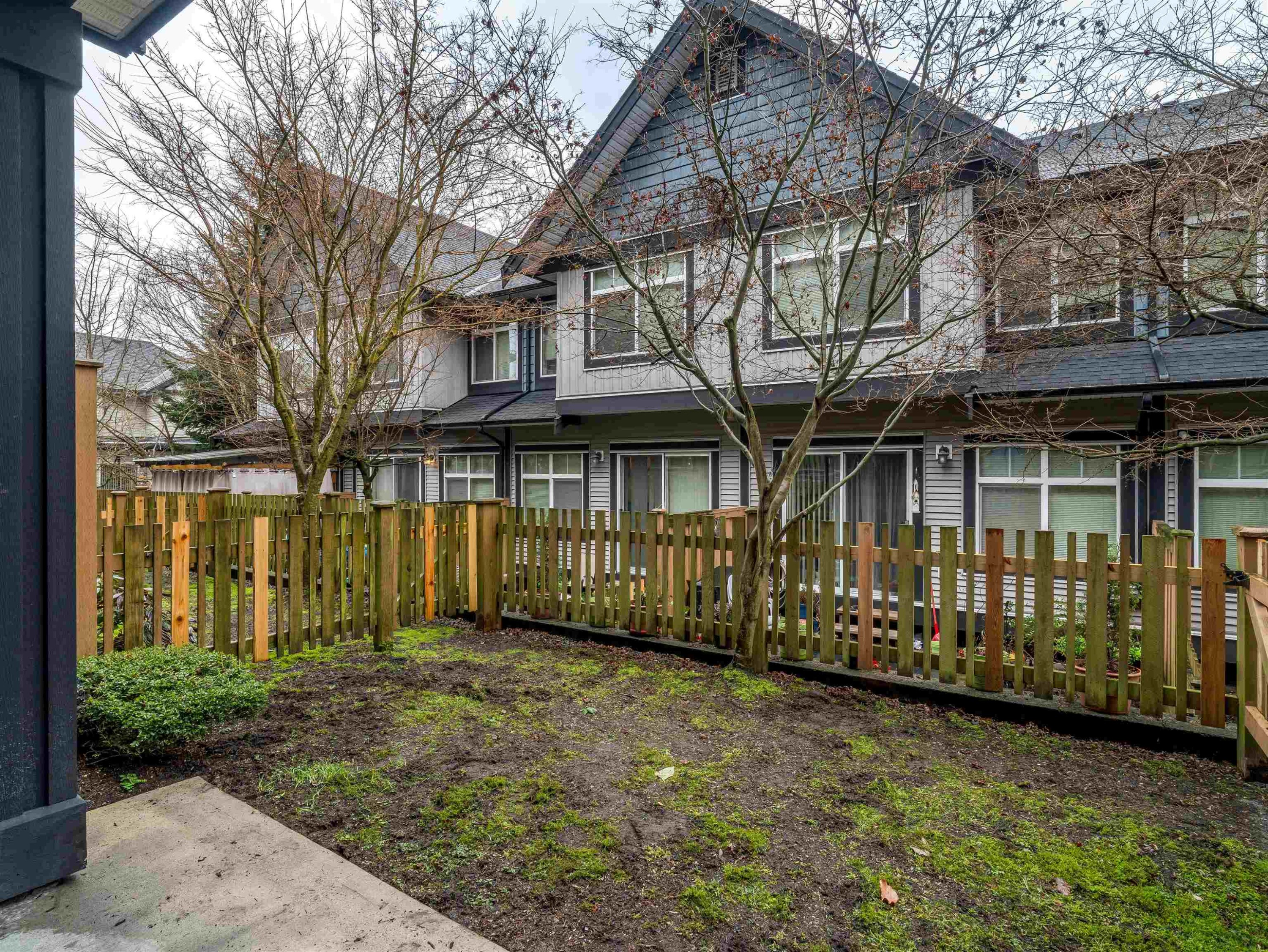 146-6299 144 Street, Surrey, BC