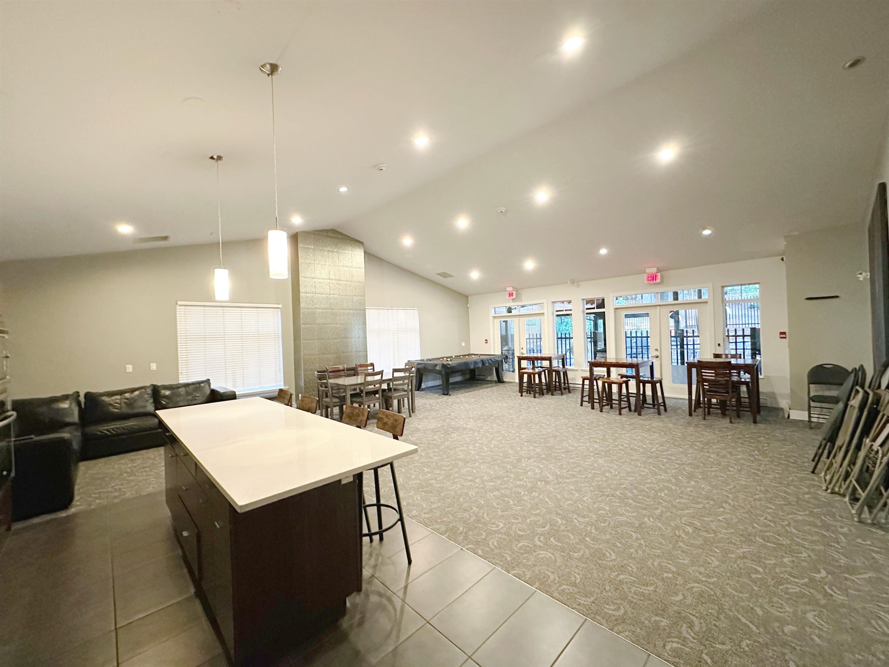 146-6299 144 Street, Surrey, BC