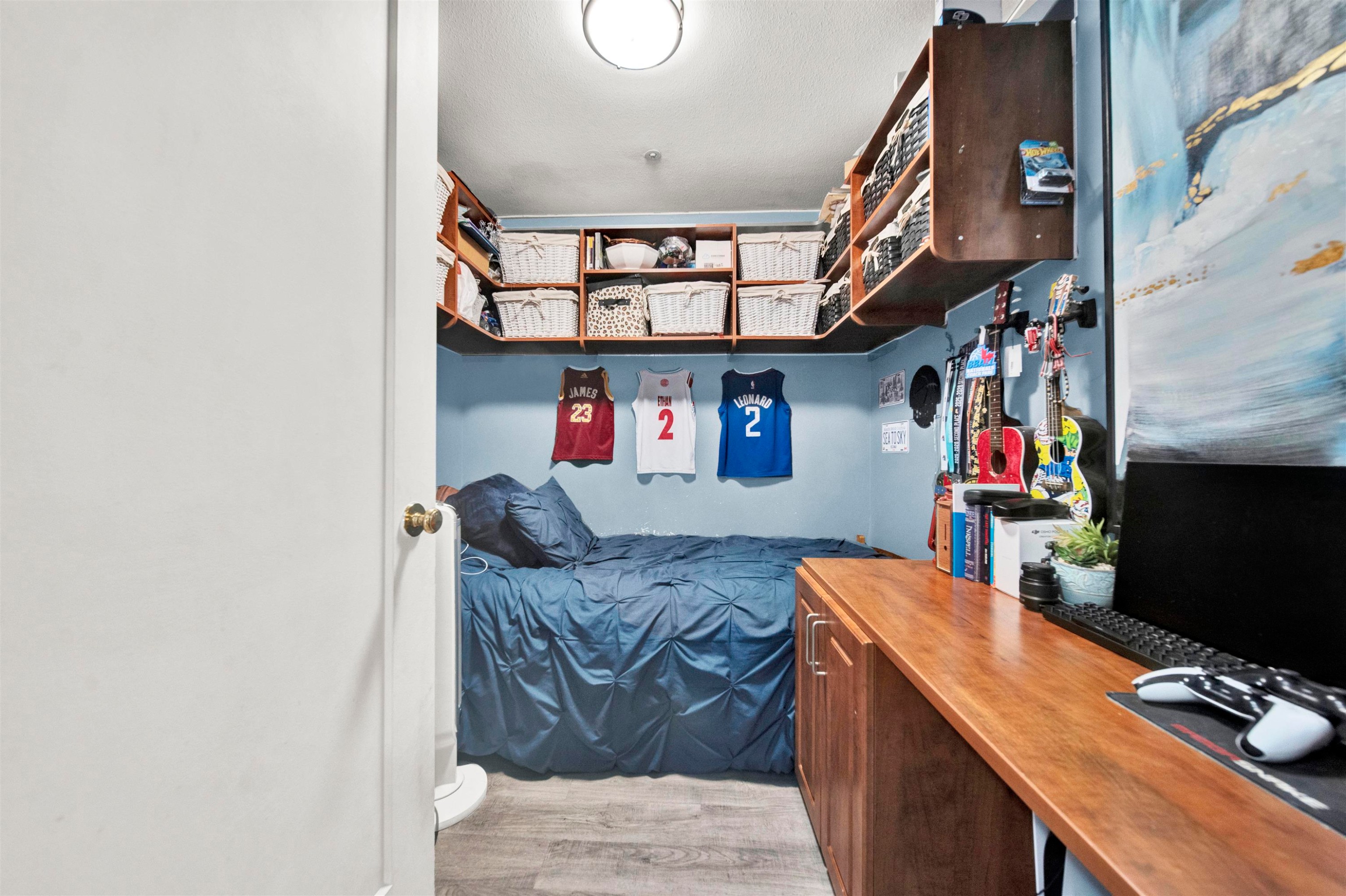 215-9626 148 Street, Surrey, BC