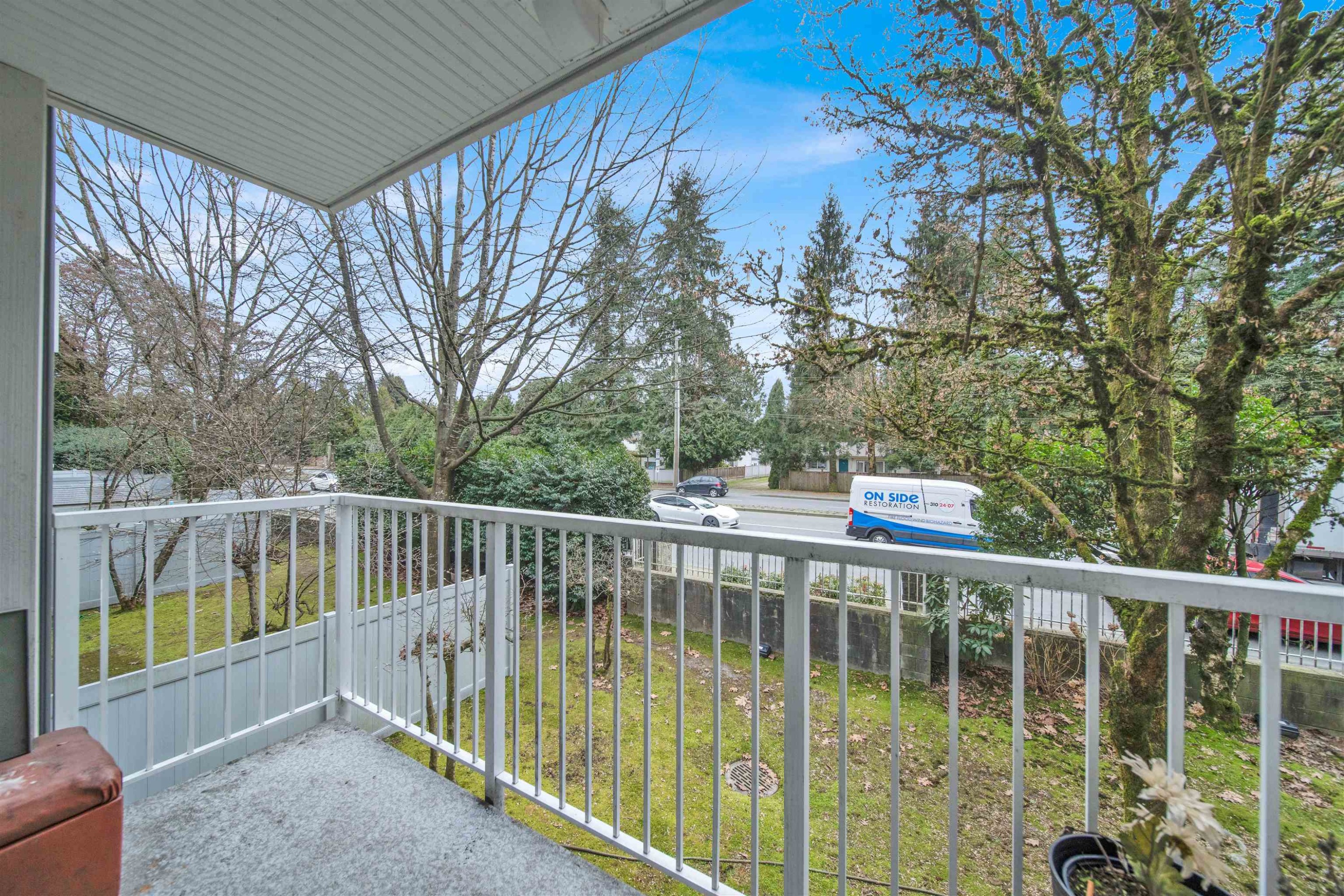 215-9626 148 Street, Surrey, BC