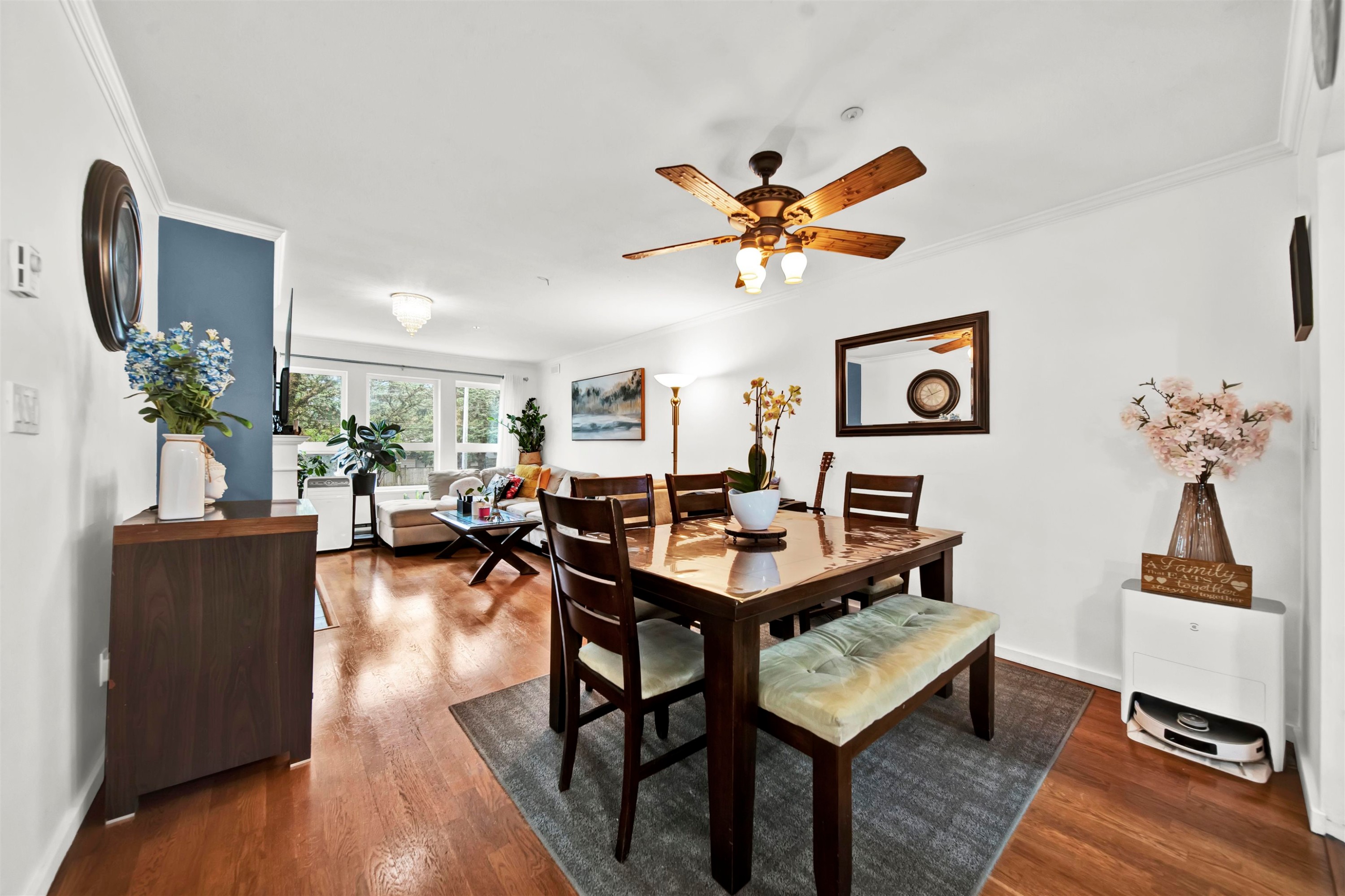 215-9626 148 Street, Surrey, BC