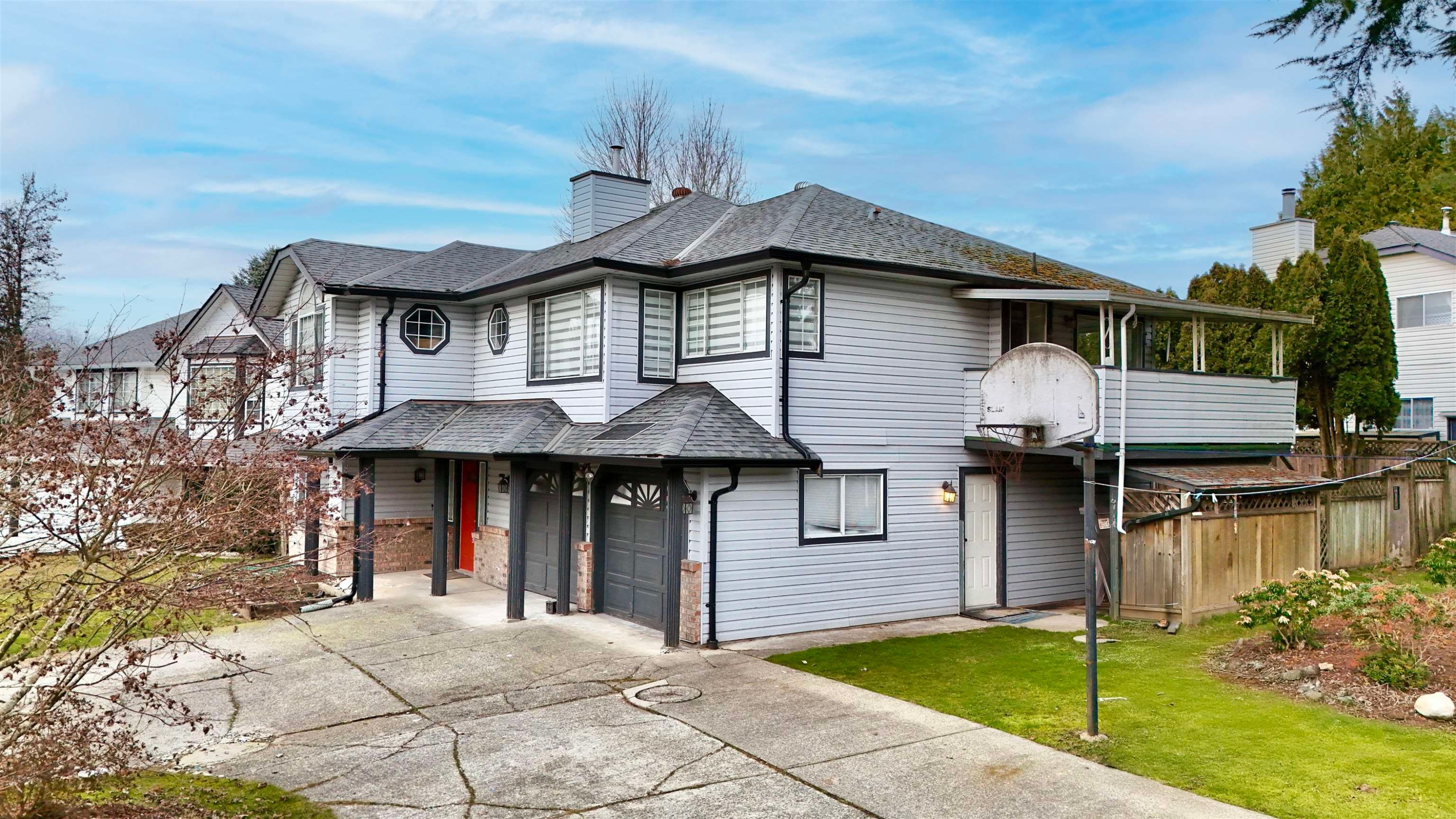 15335 111 Avenue, Surrey, BC