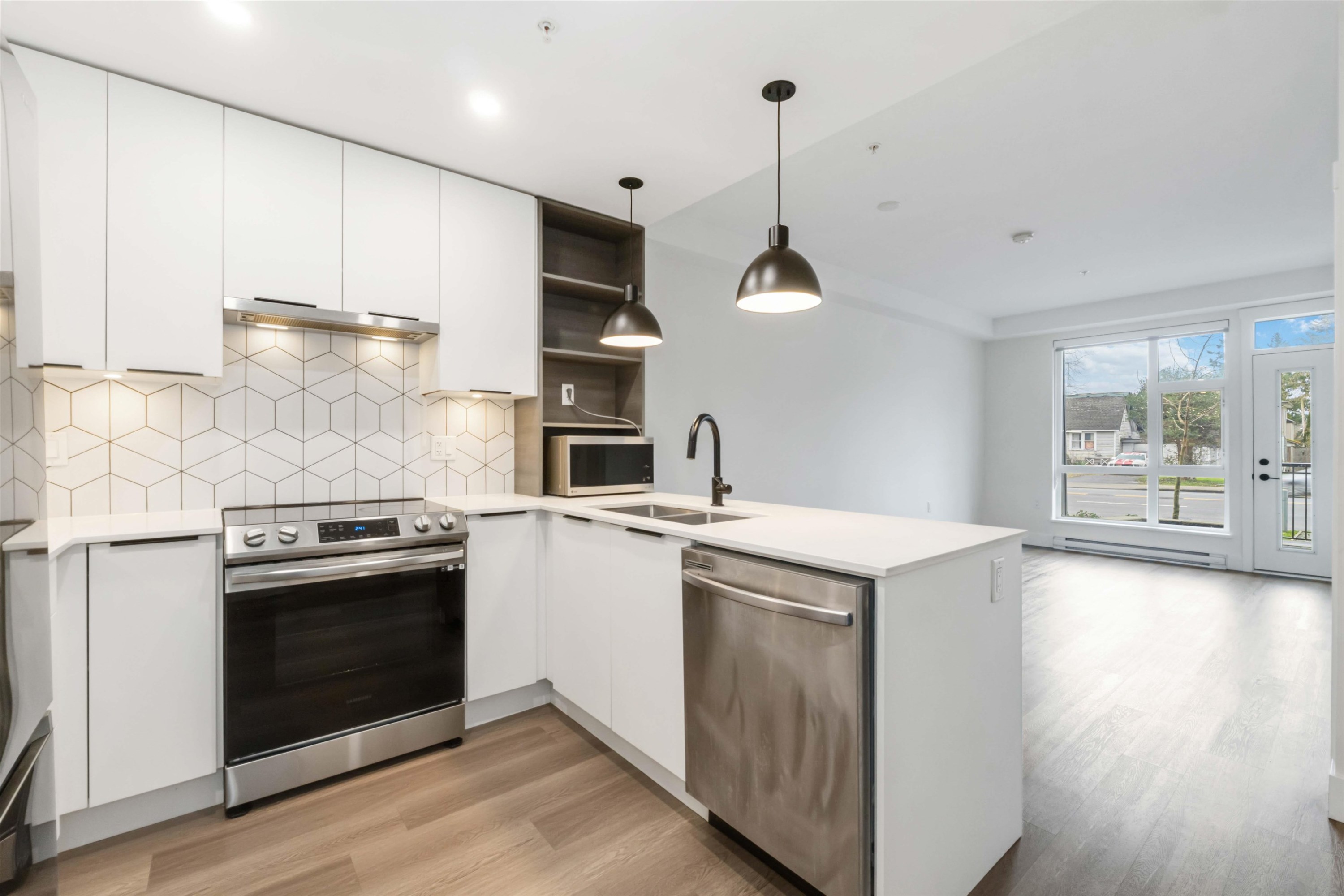 #110-10778 138 Street, Surrey, BC