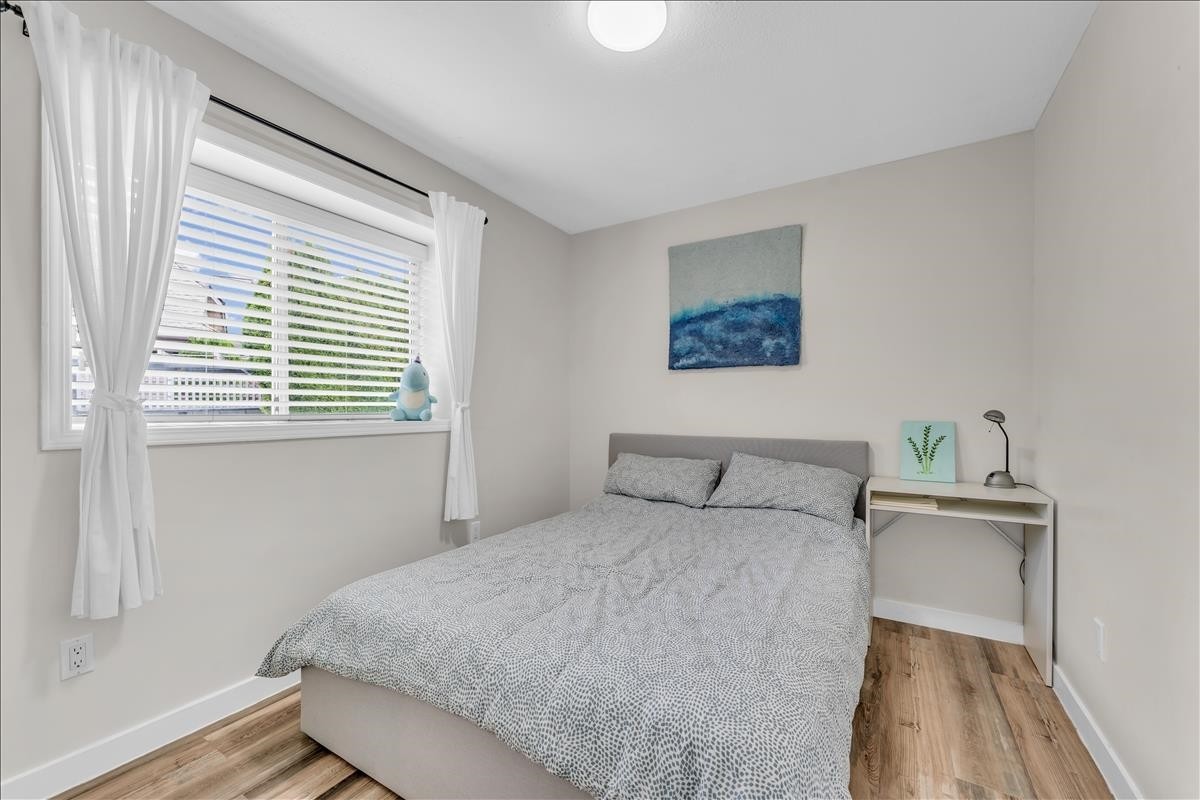 10552 Woodglen Close, Surrey, BC