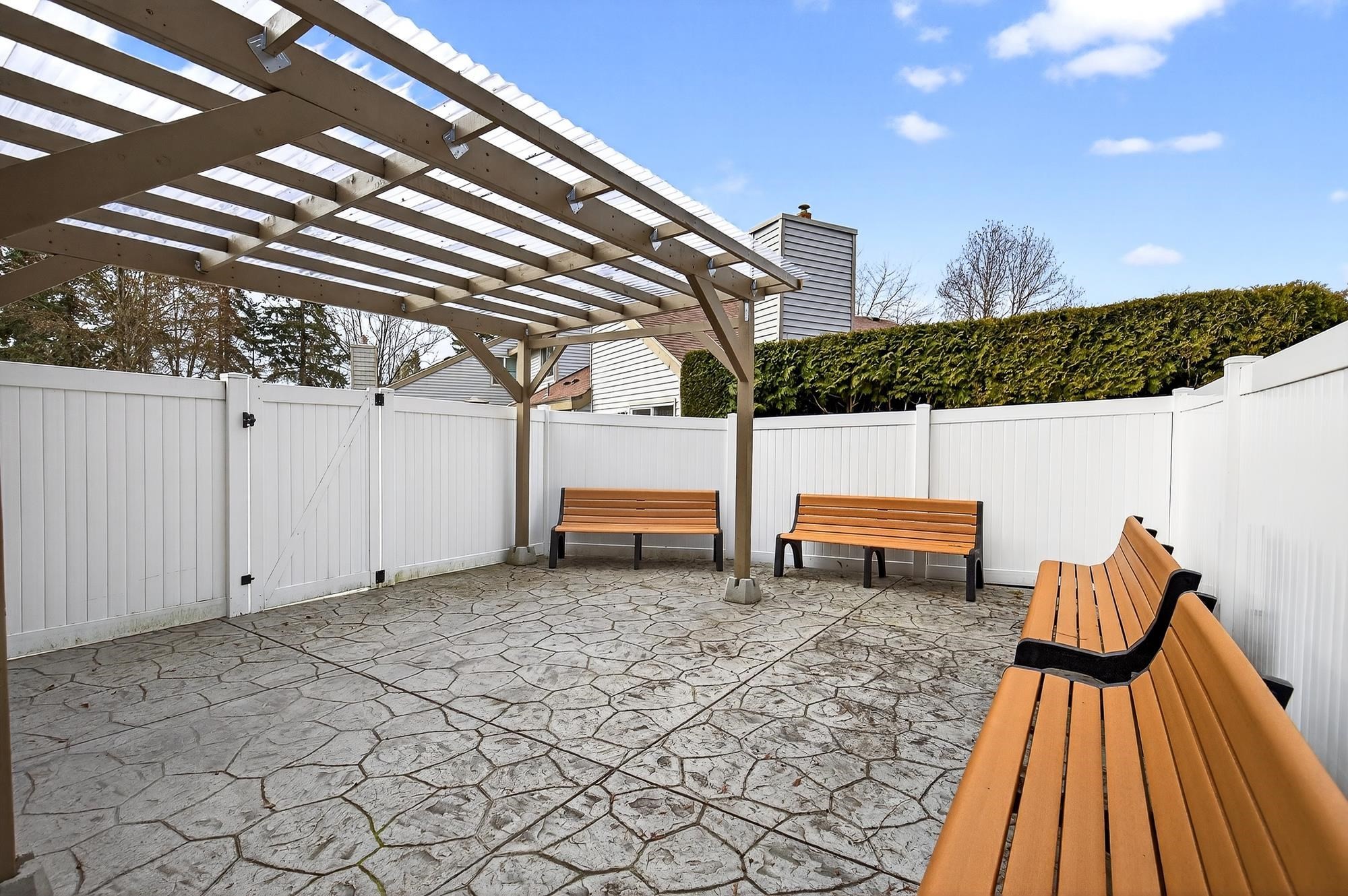 6030 Greenside Drive E, Surrey, BC