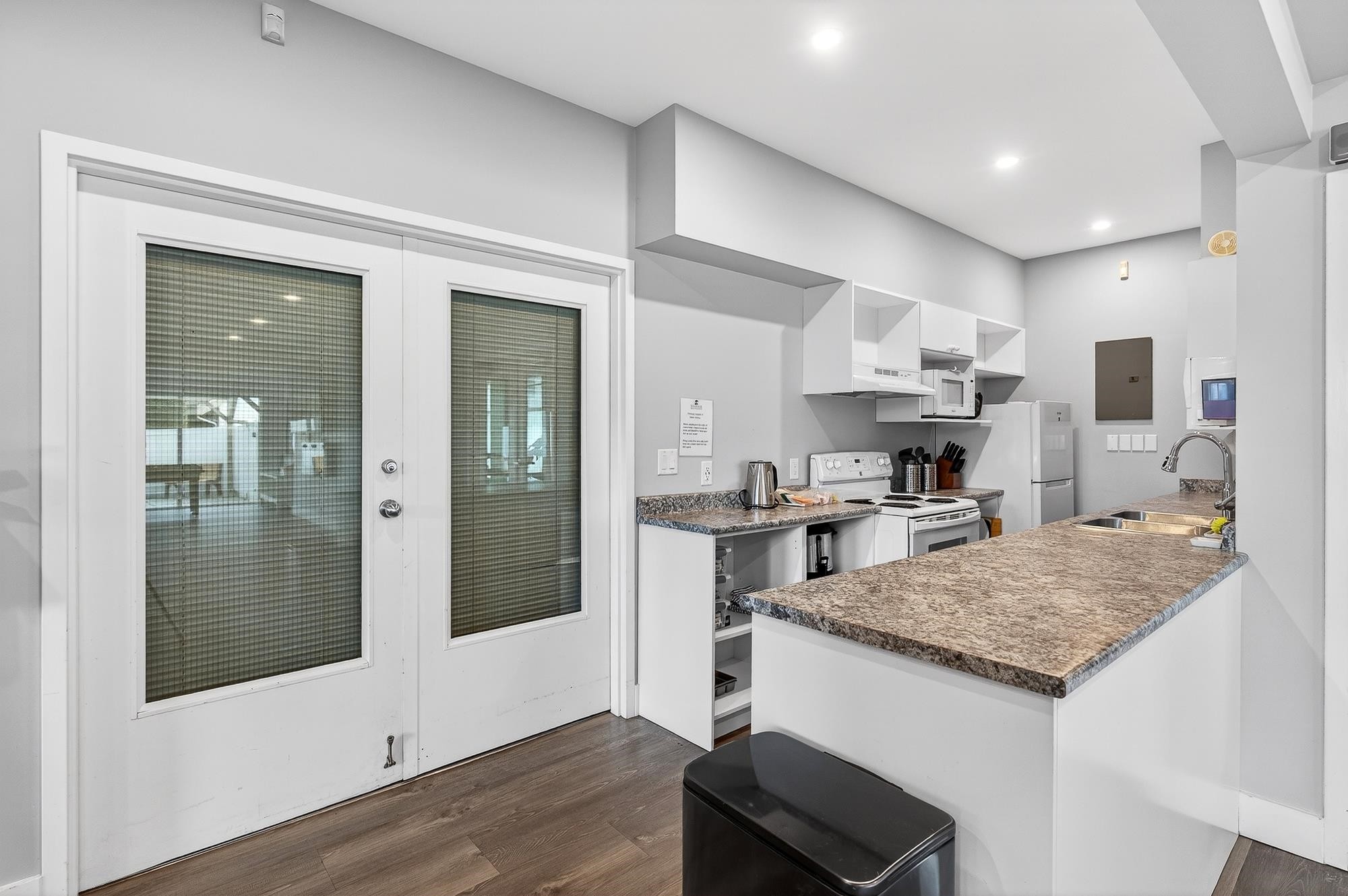 6030 Greenside Drive E, Surrey, BC