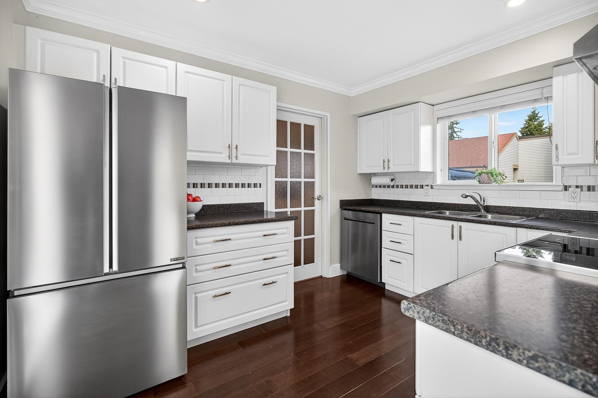 6030 Greenside Drive E, Surrey, BC