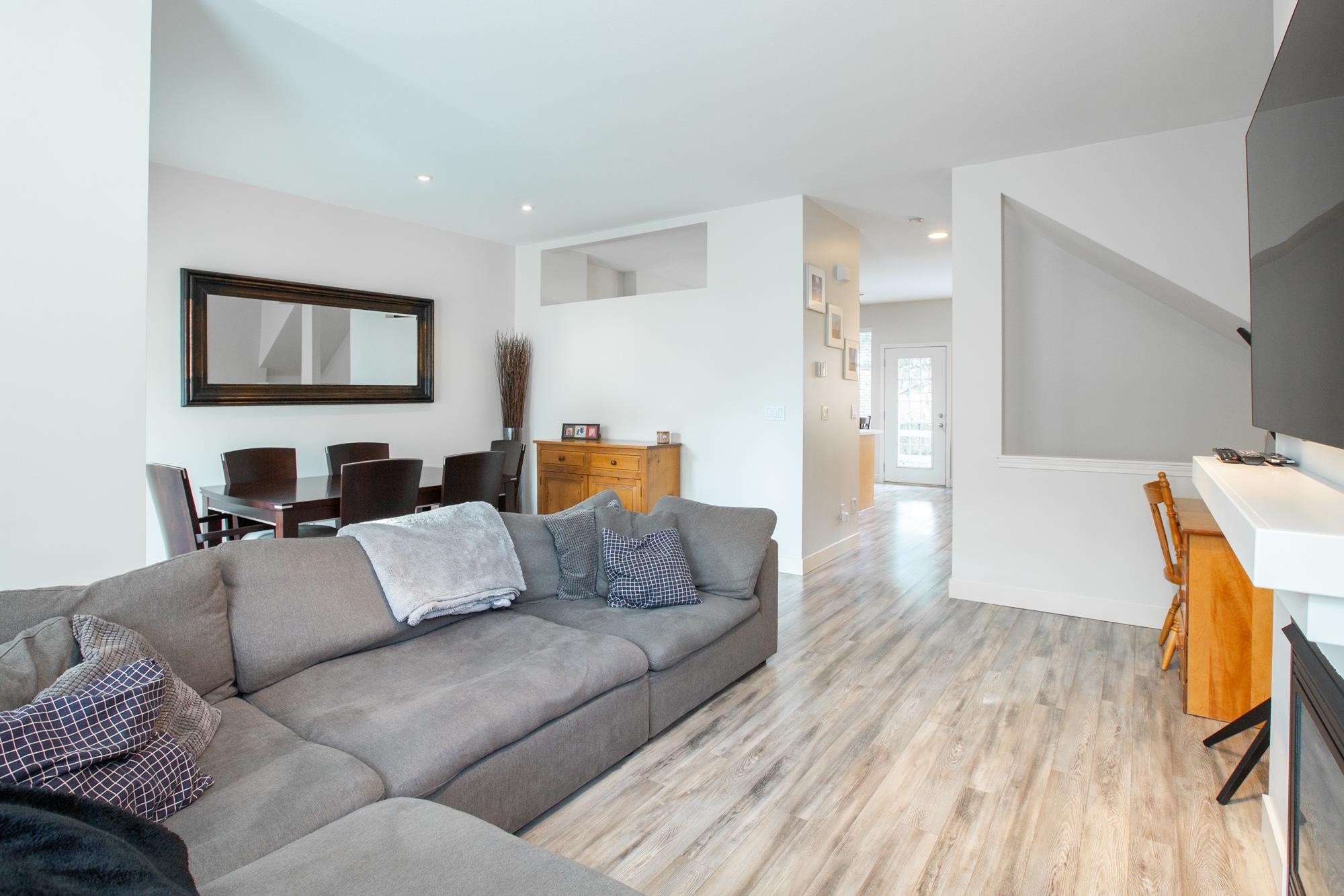 66-6050 166 Street, Surrey, BC