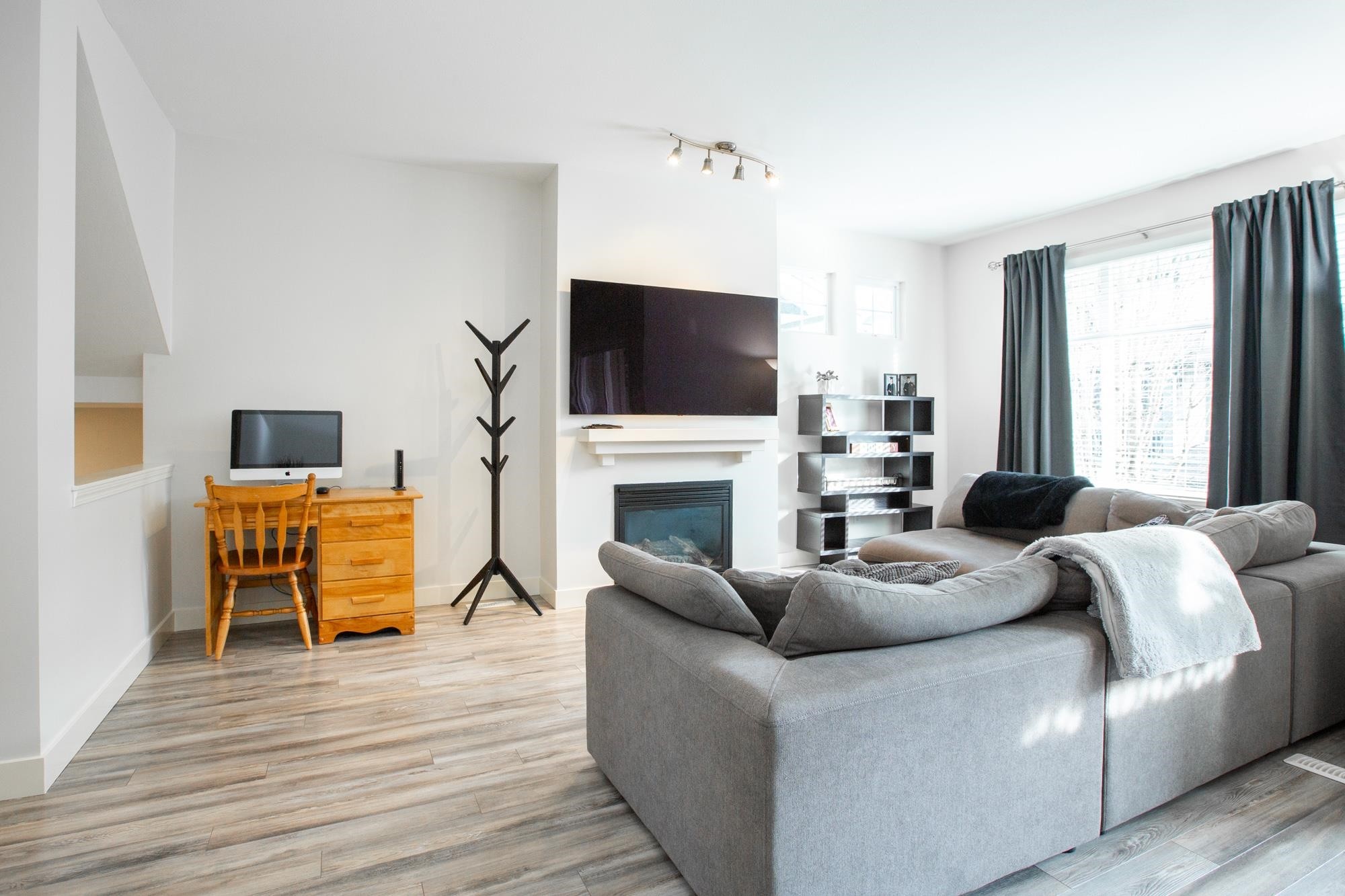 66-6050 166 Street, Surrey, BC