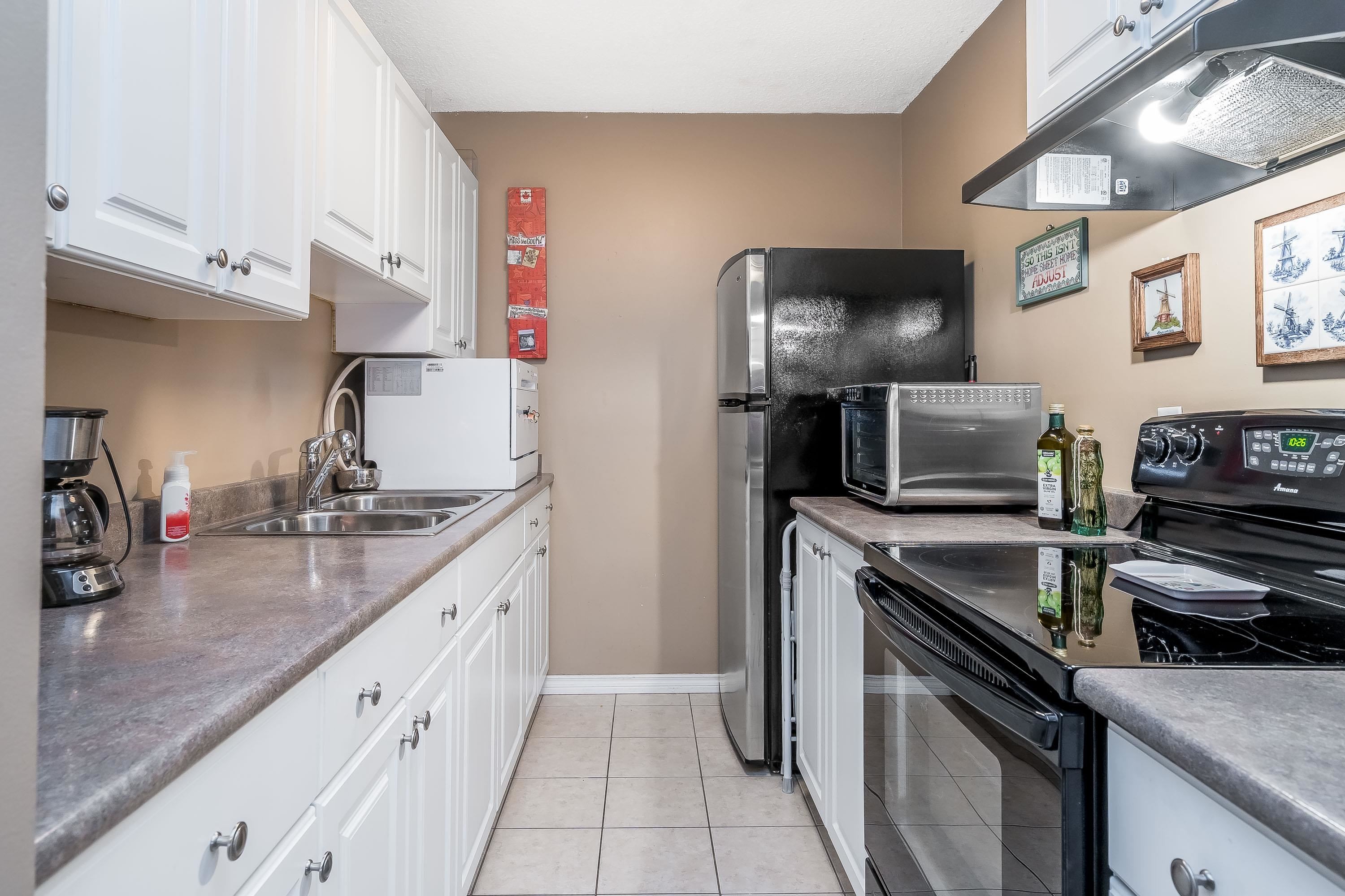 70-17712 60 Avenue, Surrey, BC