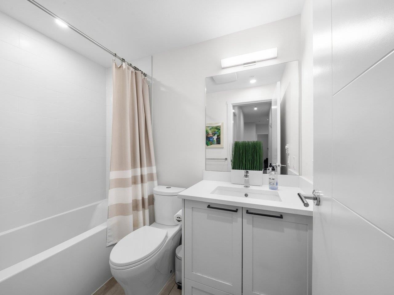 219-5415 Brydon Crescent, Langley, BC