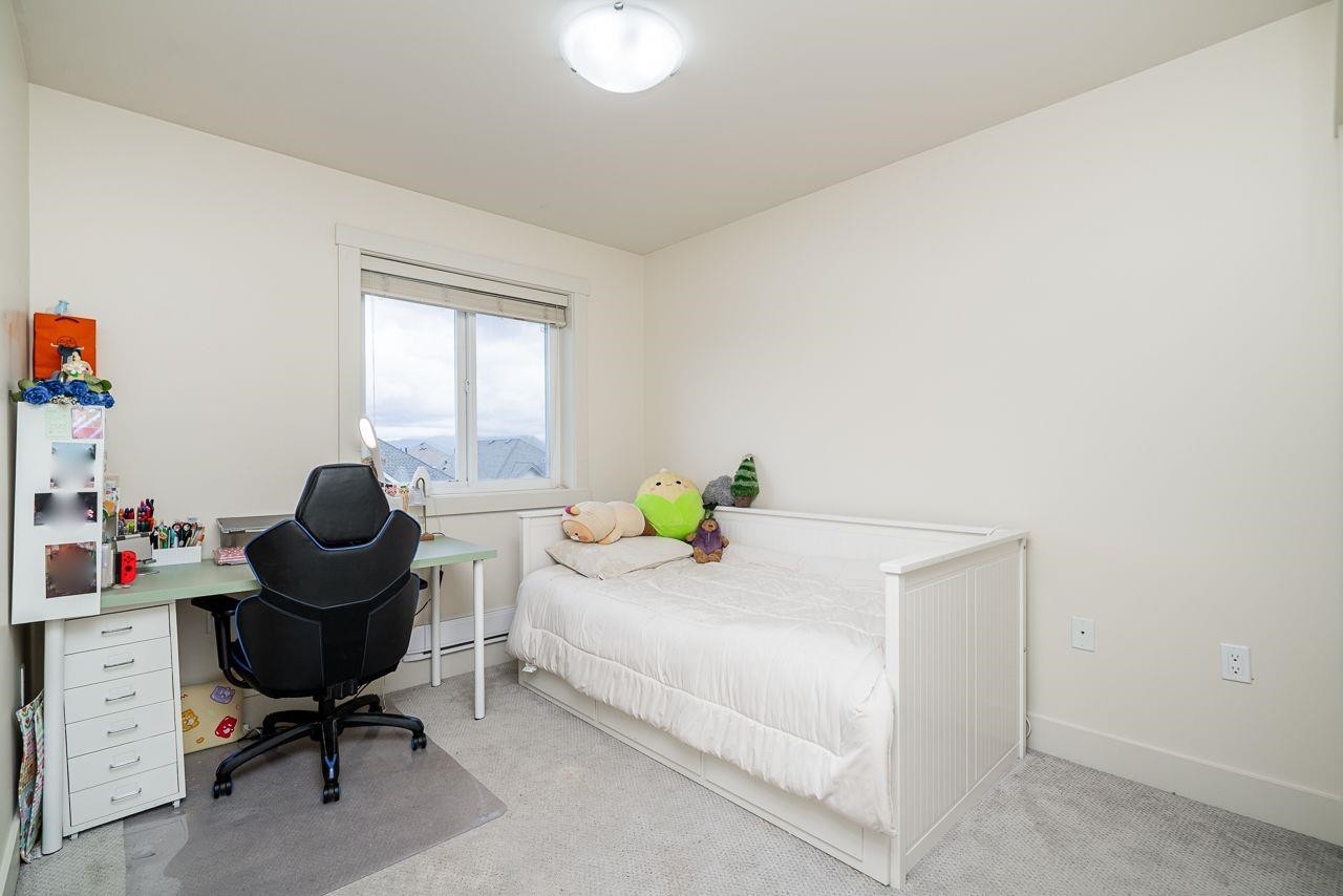 21025 80 Avenue, Langley, BC