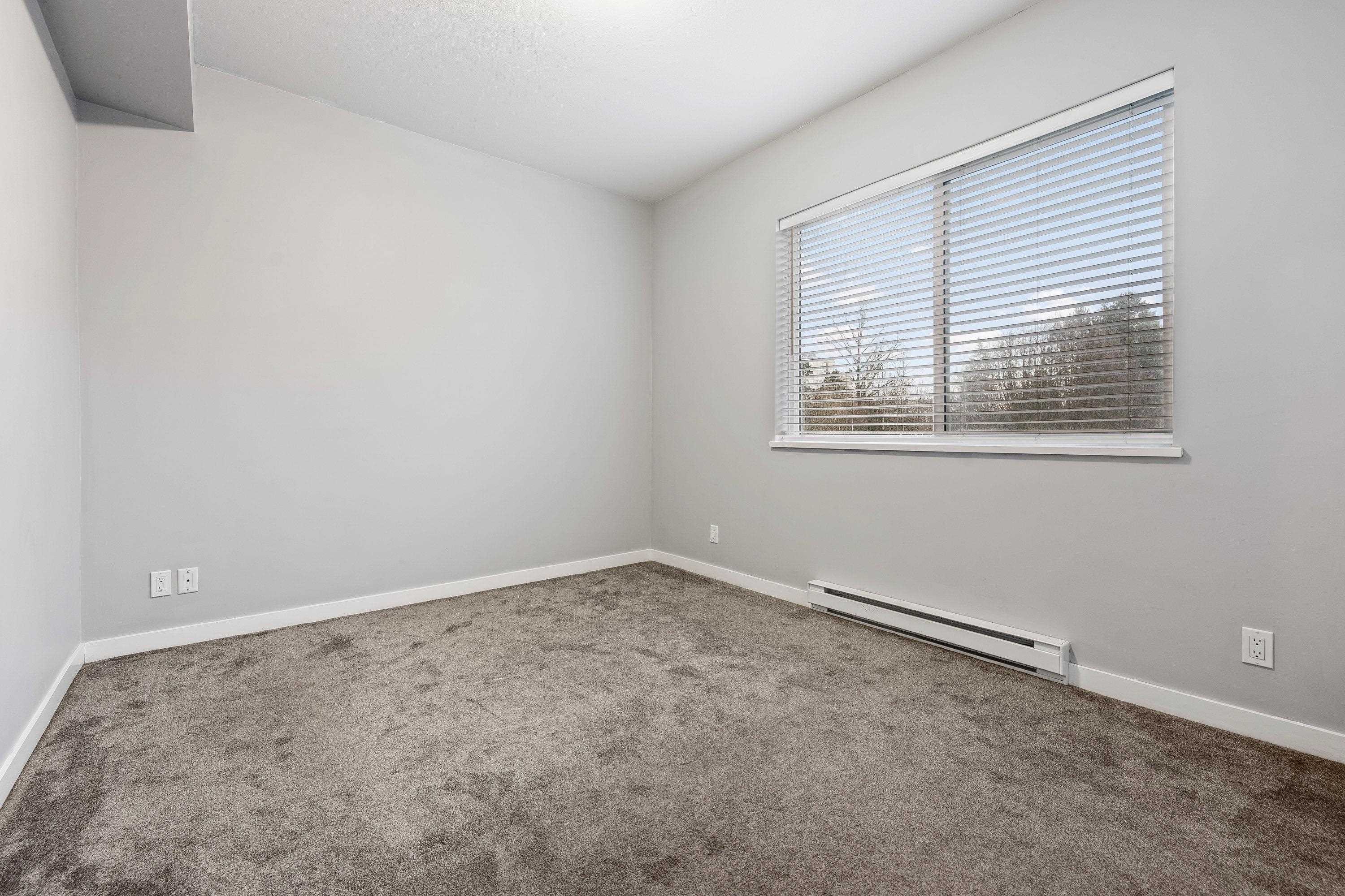 215-2943 Nelson Place, Abbotsford, BC