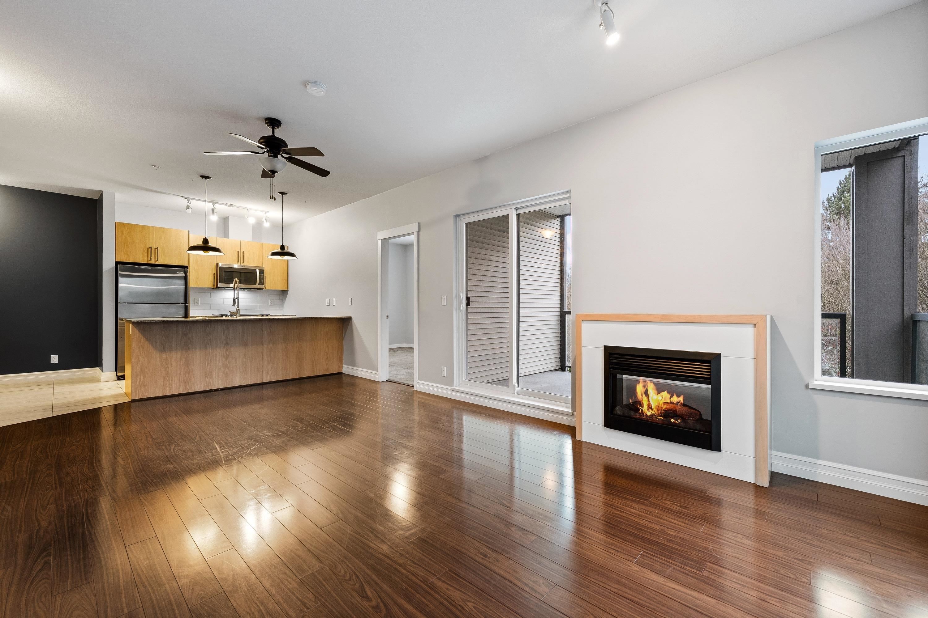 215-2943 Nelson Place, Abbotsford, BC