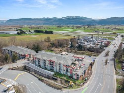 217-2242 Whatcom Road Abbotsford, BC V3G 0G3