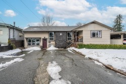 2319 Hemlock Street Abbotsford, BC V2T 3A1