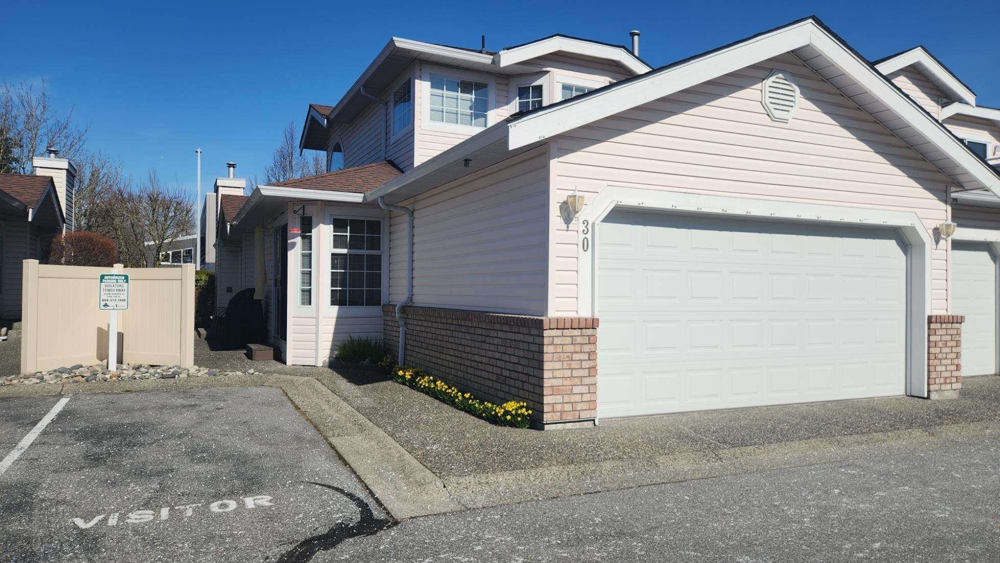 30-9168 Fleetwood Way, Surrey, BC