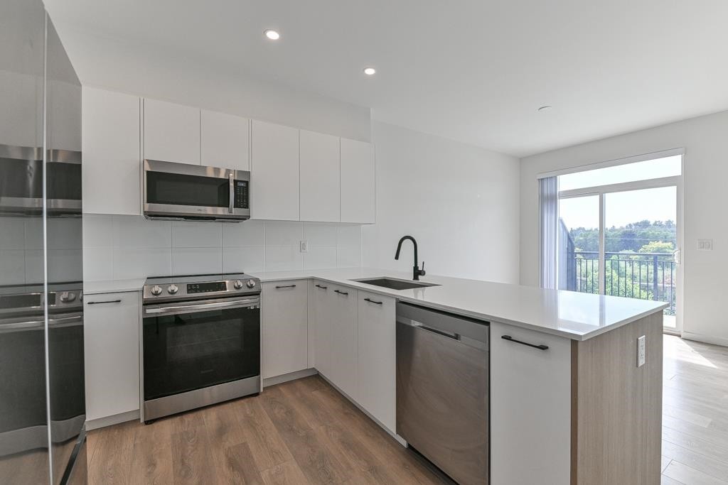 100-15255 Sitka Drive, Surrey, BC