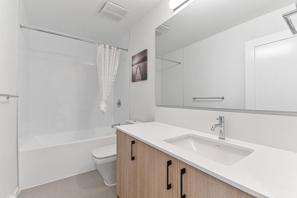 100-15255 Sitka Drive, Surrey, BC