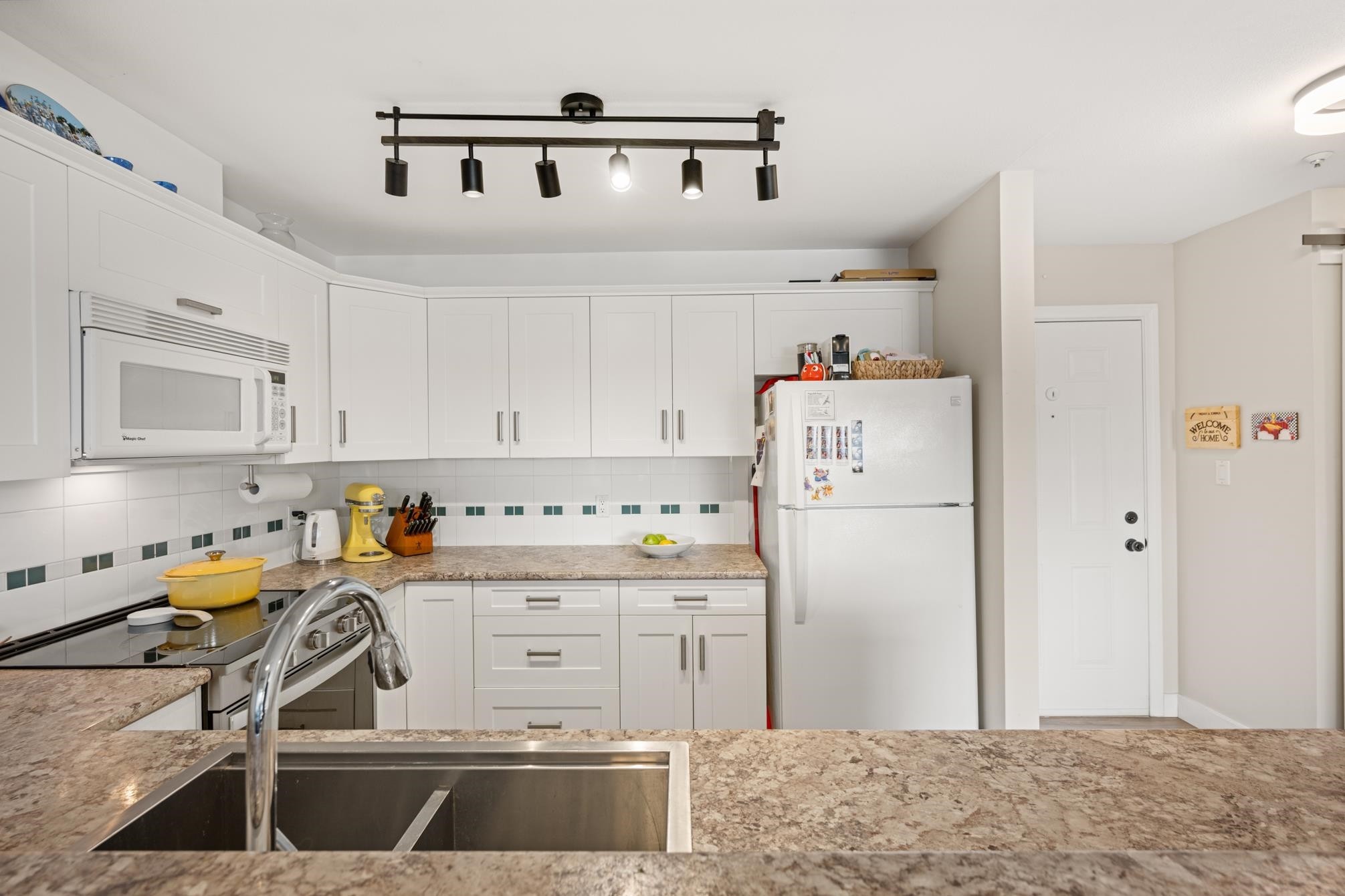 306-6390 196 Street, Langley, BC