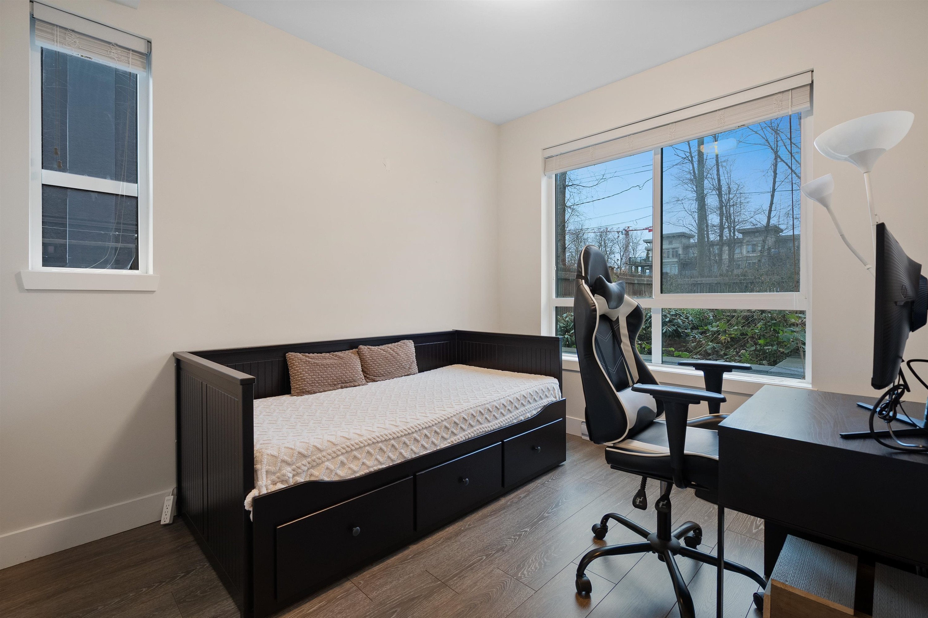 113-15351 101 Avenue, Surrey, BC