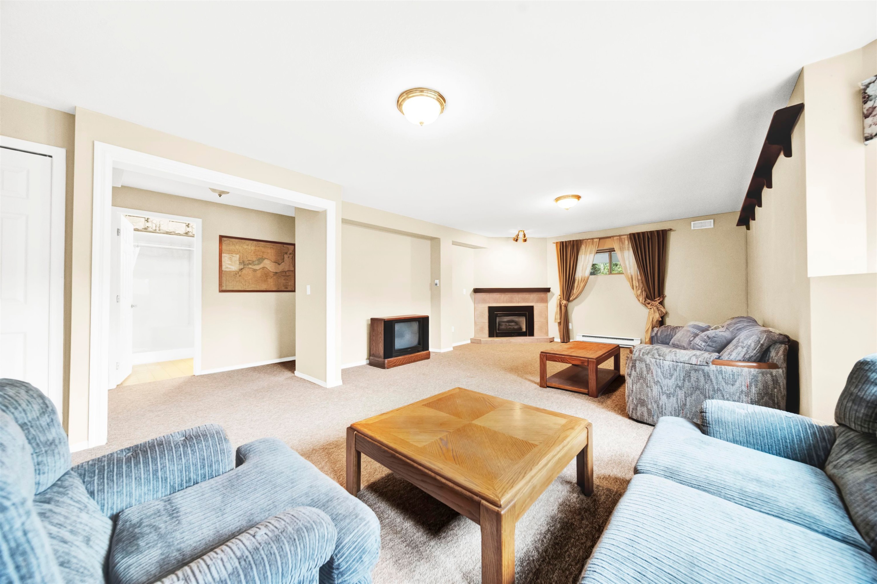 101-16071 82 Avenue, Surrey, BC
