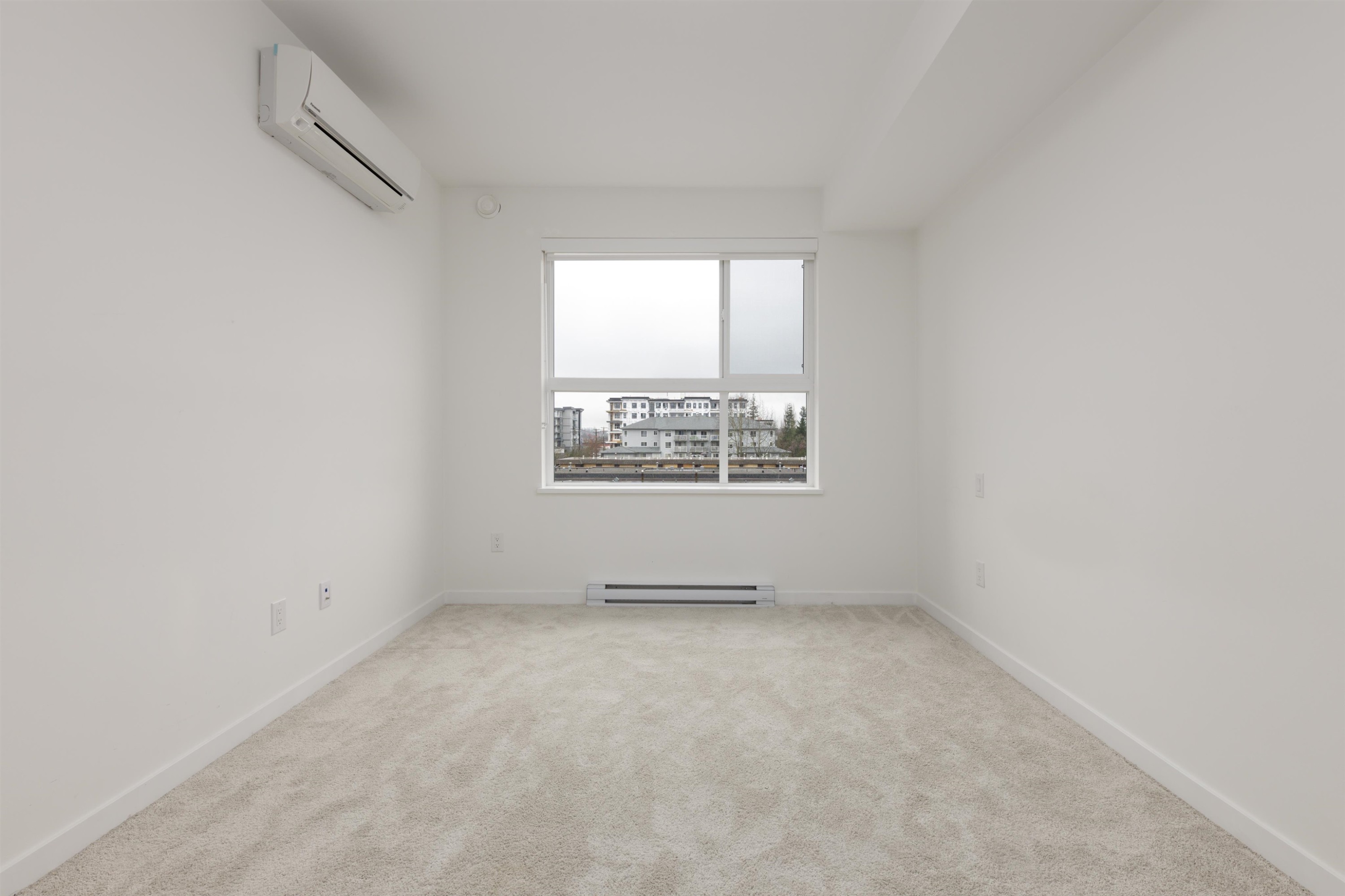 304-20695 Eastleigh Crescent, Langley, BC