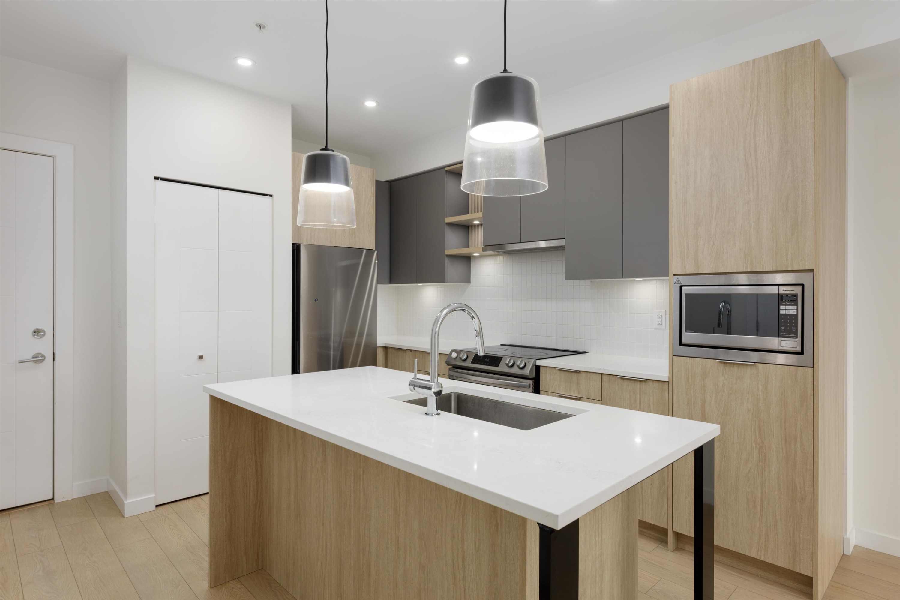 304-20695 Eastleigh Crescent, Langley, BC