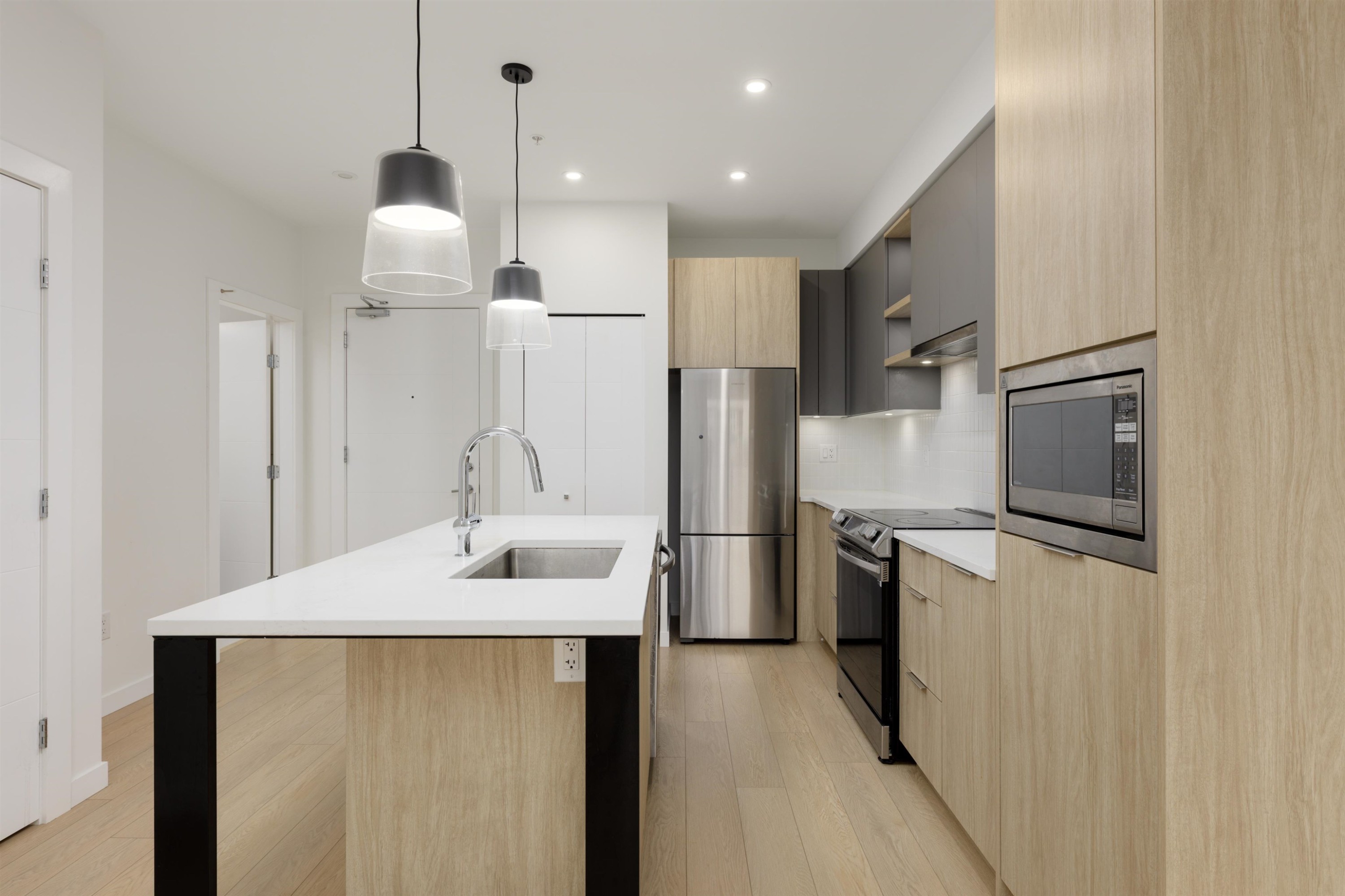 304-20695 Eastleigh Crescent, Langley, BC