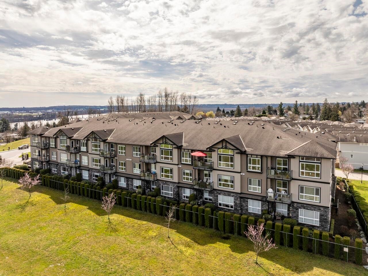 A214-33755 7Th Avenue, Mission, BC