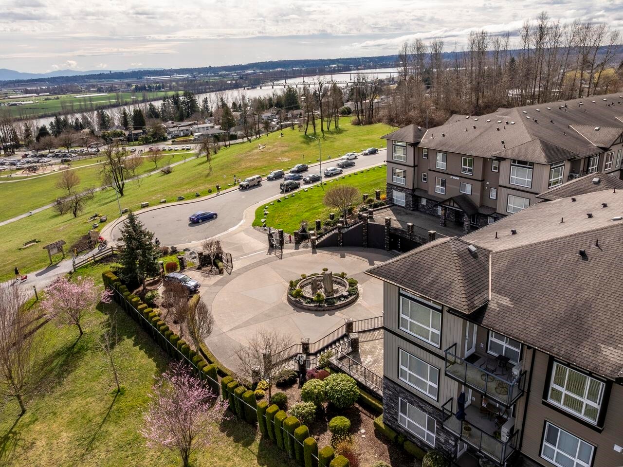 A214-33755 7Th Avenue, Mission, BC