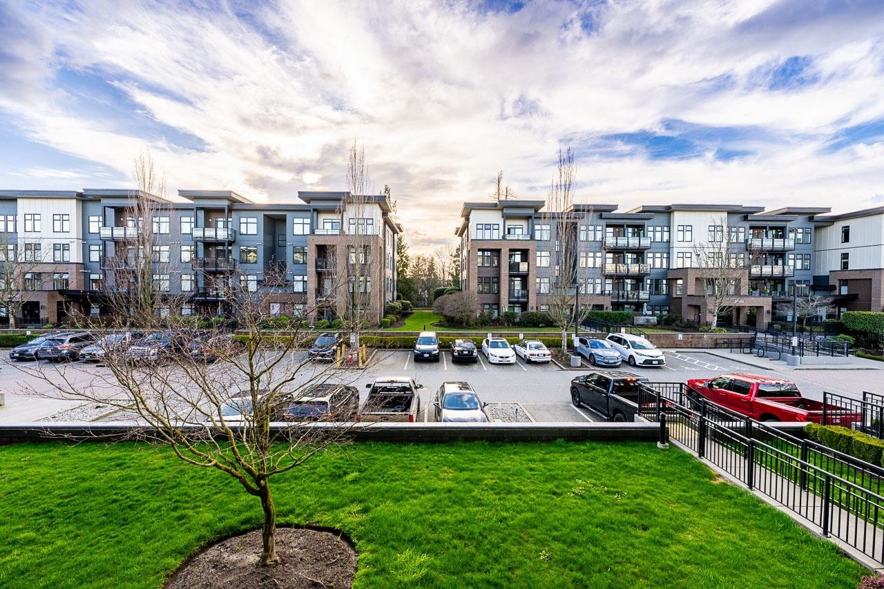 202-20078 Fraser Highway, Langley, BC