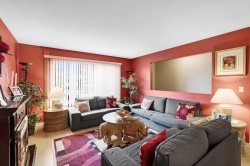 12486 113b Avenue Surrey, BC V3V 3M7