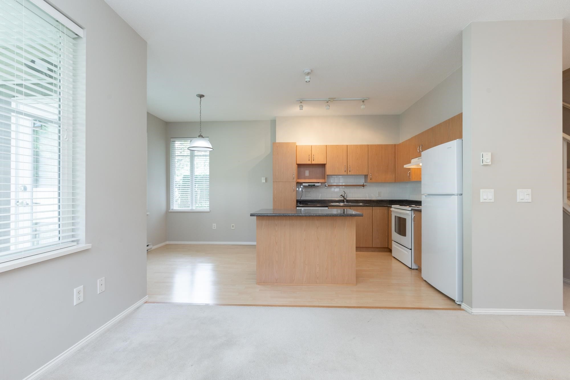 37-15868 85 Avenue, Surrey, BC